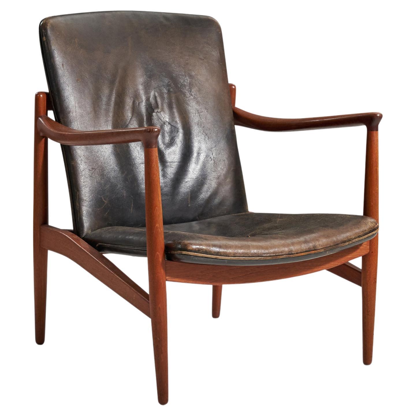 Jacob Kjaer, Adjustable Lounge Chair, Teak, Leather, Denmark, 1945 For Sale