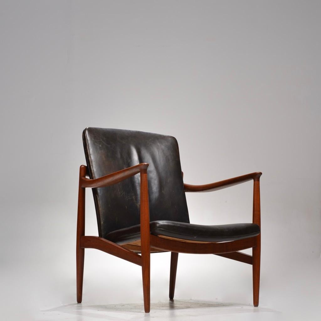 Mid-20th Century Jacob Kjaer, Adjustable Teak Lounge Chair, Denmark, 1945 For Sale