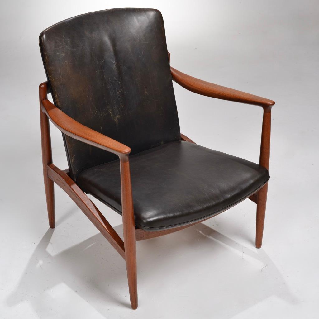 Jacob Kjaer, Adjustable Teak Lounge Chair, Denmark, 1945 For Sale 1
