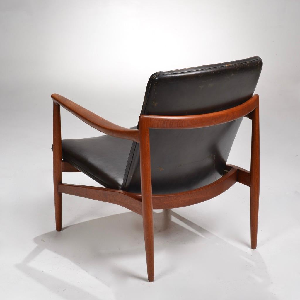Jacob Kjaer, Adjustable Teak Lounge Chair, Denmark, 1945 For Sale 2
