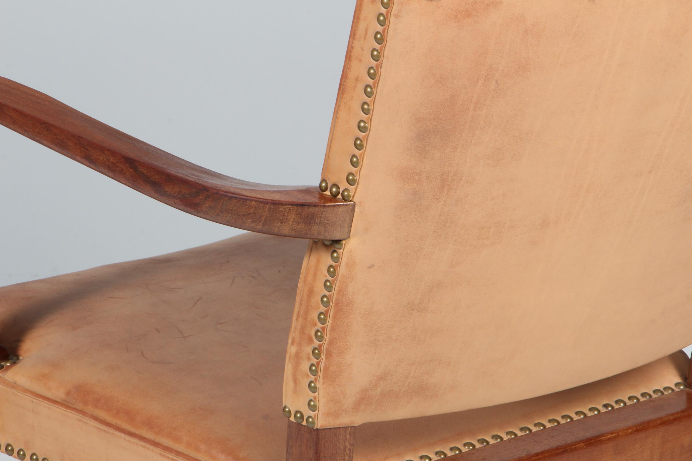 Jacob Kjær.  Sessel mit Original-Leder im Angebot 1