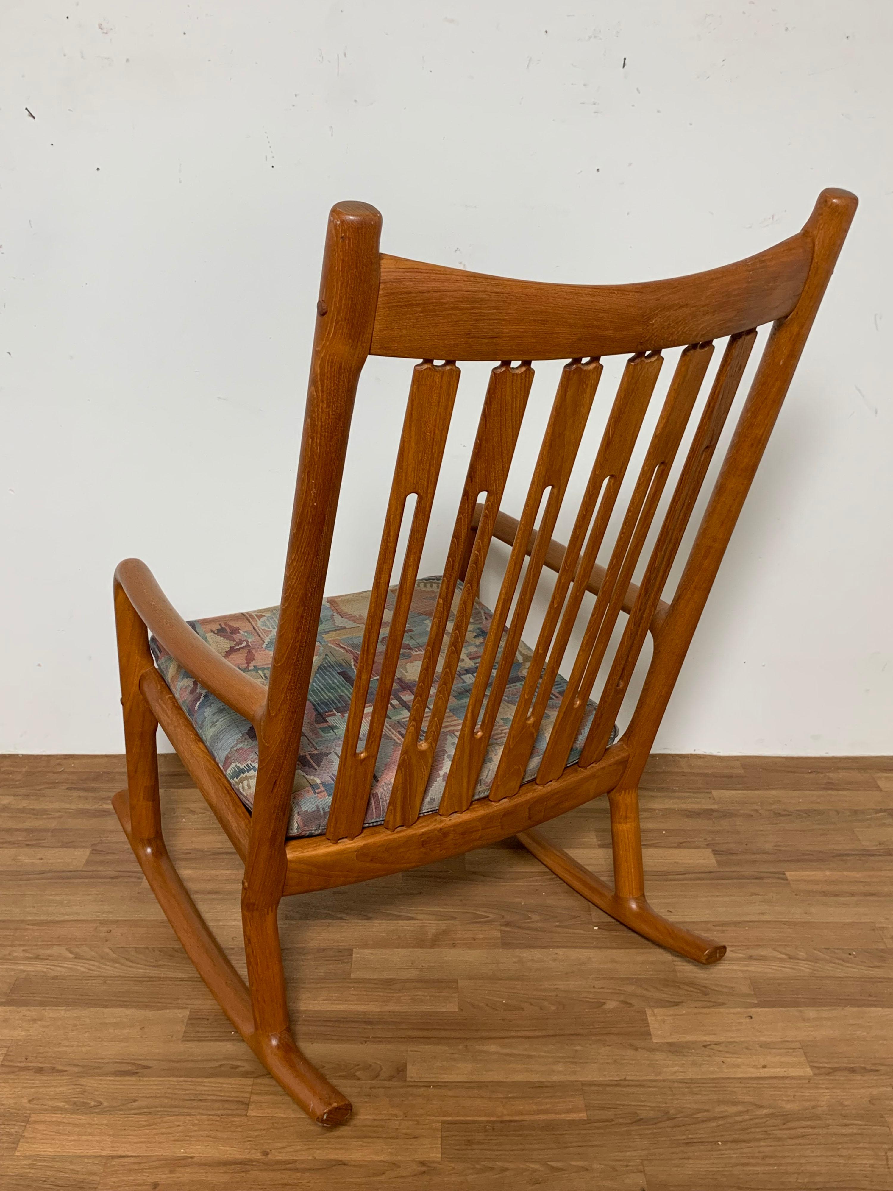 classic rocking chair woodworking plans