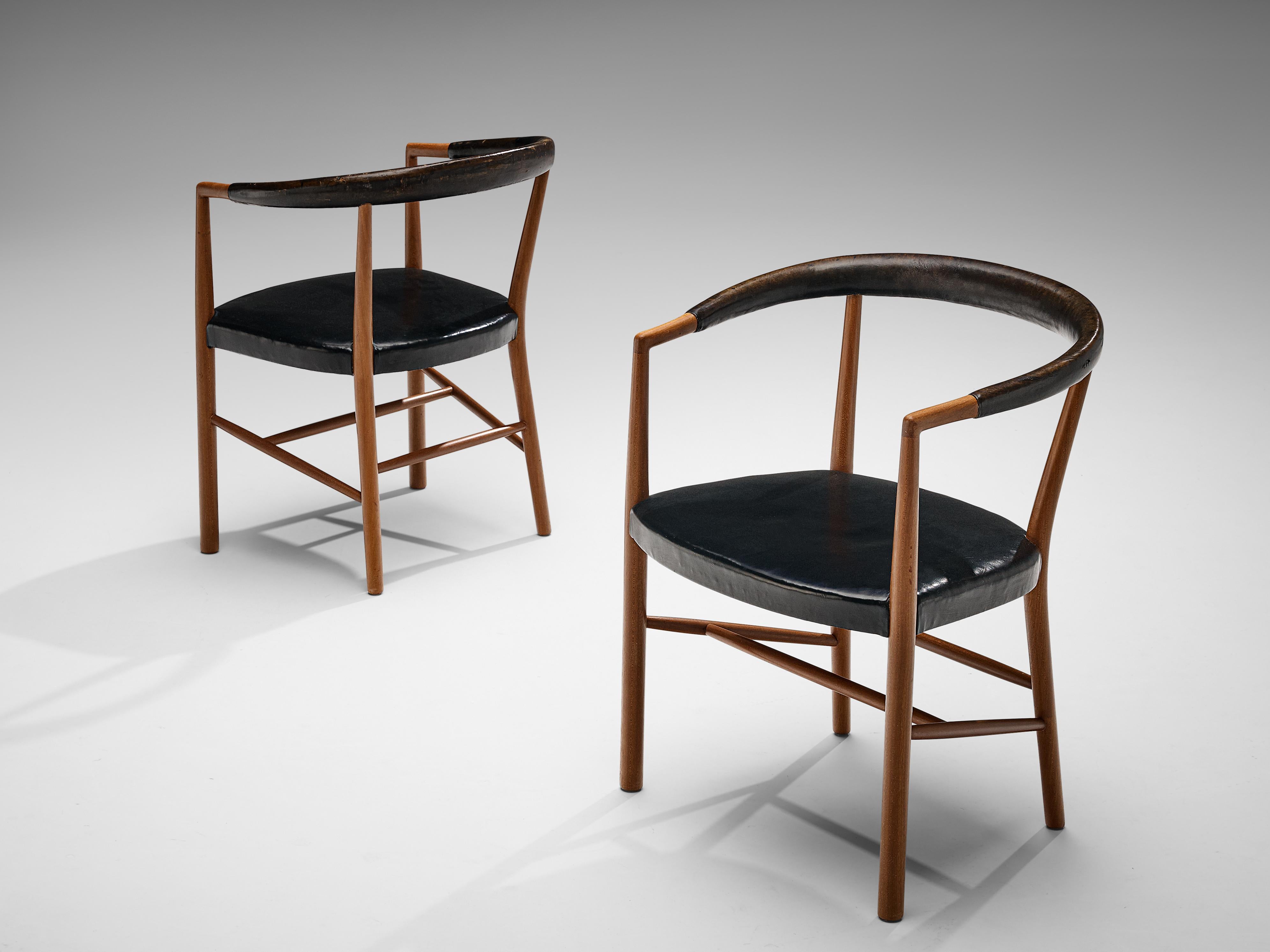 Jacob Kjær Pair of 'UN' Armchairs with Original Leather 1