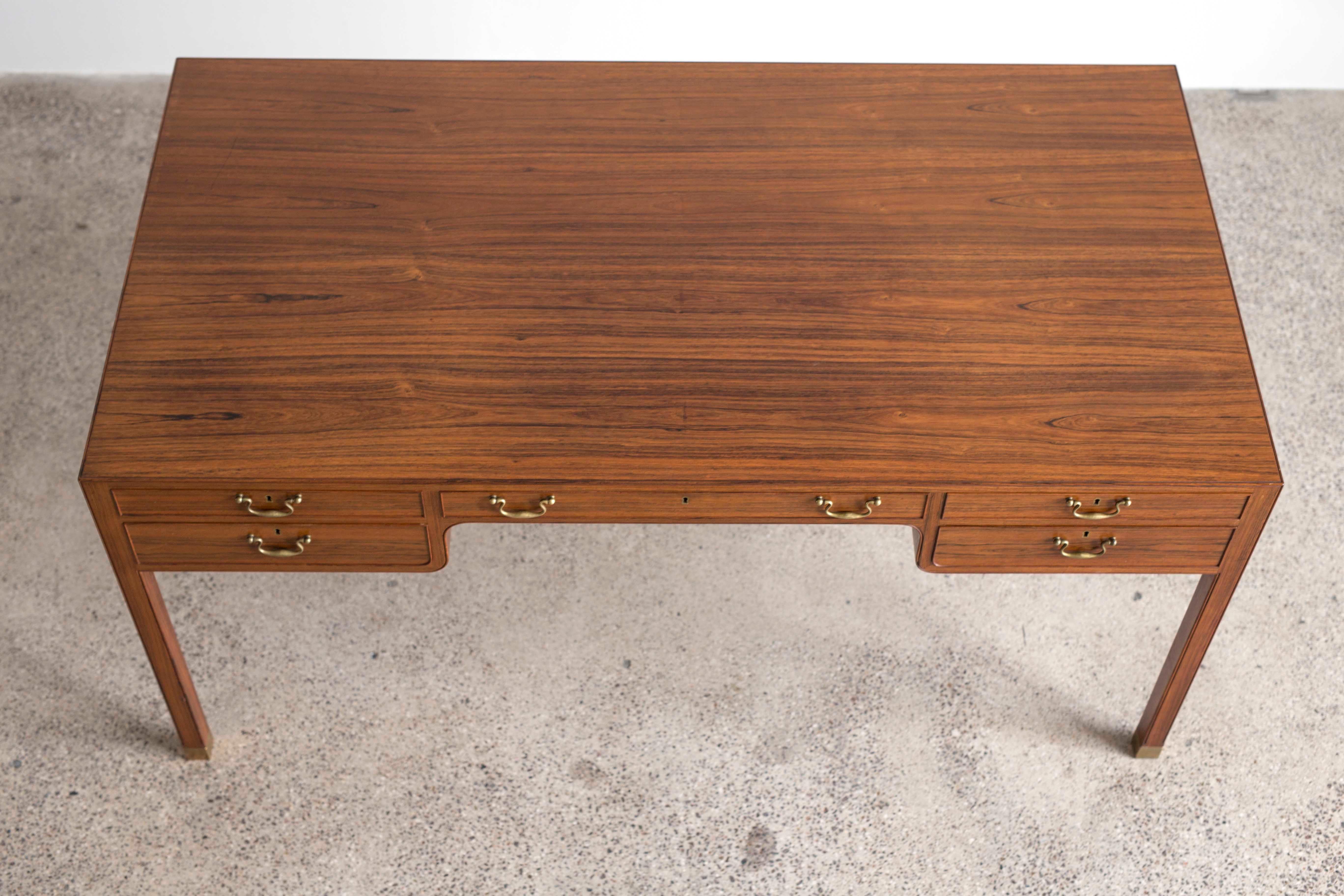 Jacob Kjær Rosewood Desk In Good Condition In Copenhagen, DK