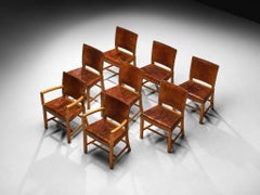 Conjunto de ocho sillas de comedor de Jacob Kjaer, en roble y cuero, de los años 30