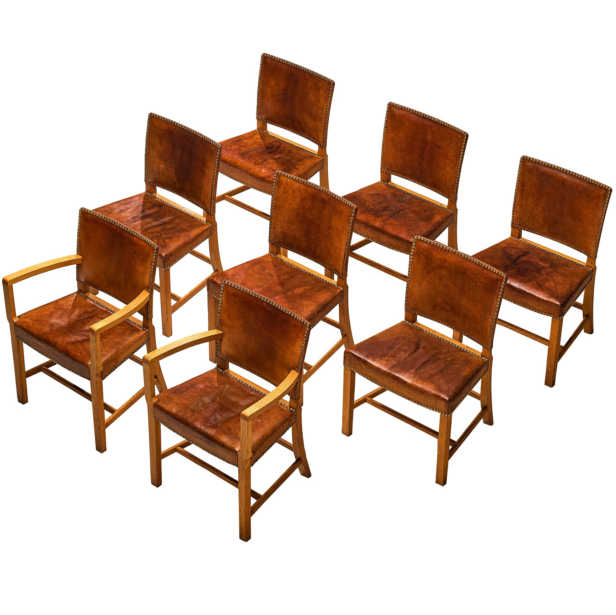 Jacob Kjaer, 8er-Set Esszimmerstühle aus Eiche und Leder, 1930er Jahre