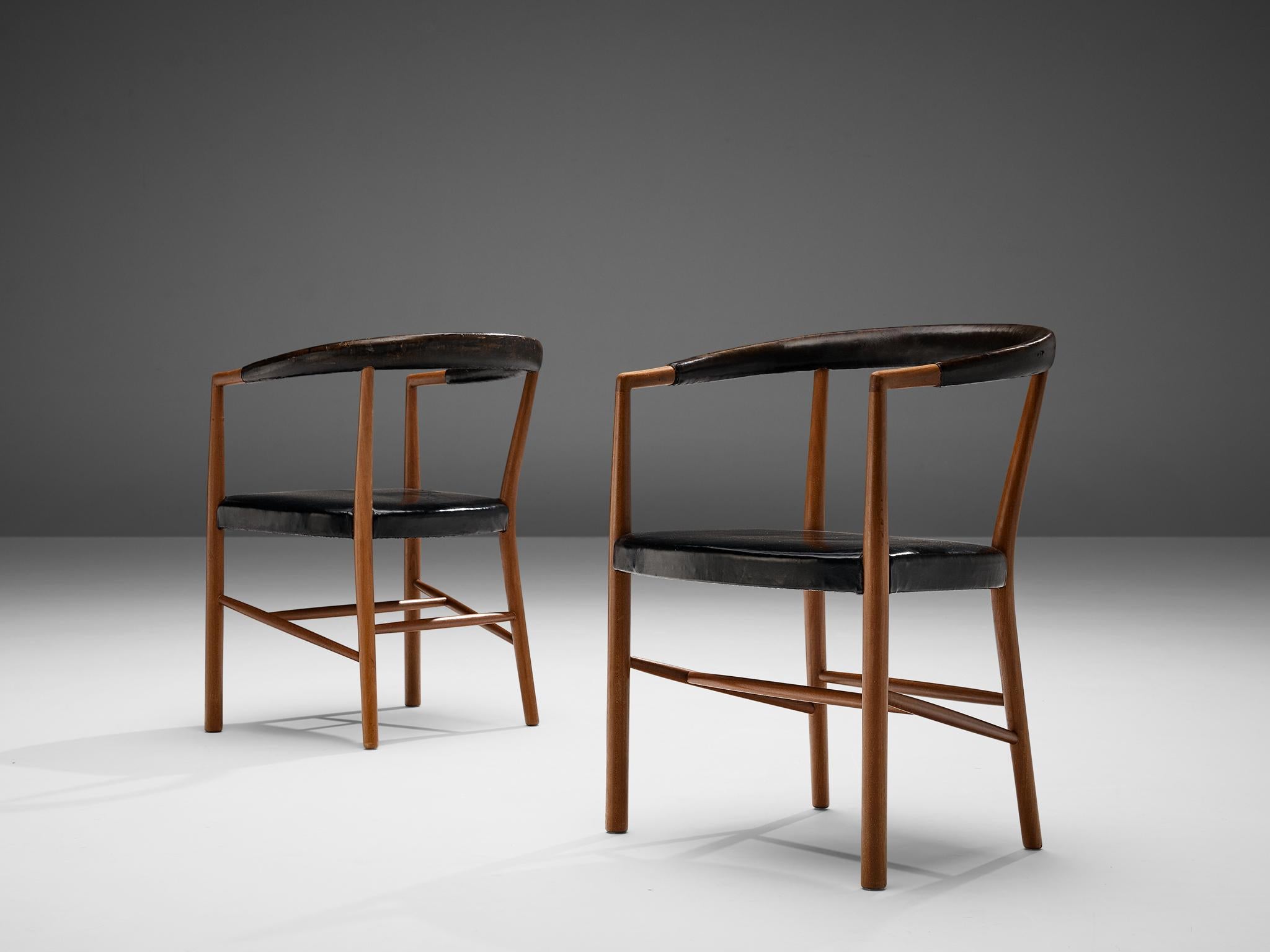 Jacob Kjær 'UN' Set of Four Armchairs with Original Leather  For Sale 1