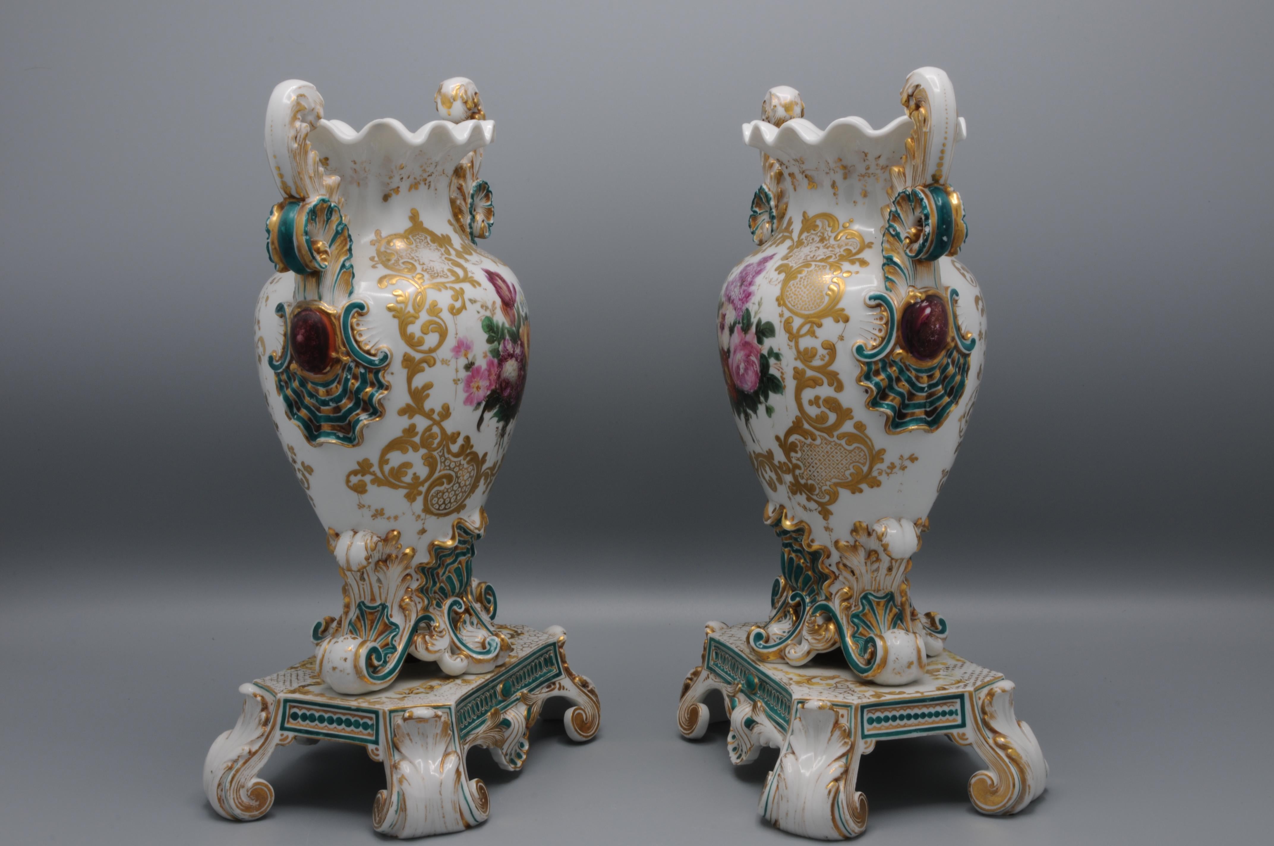 Européen Jacob Petit (1796-1868) - Paire de vases néo-rococo en vente