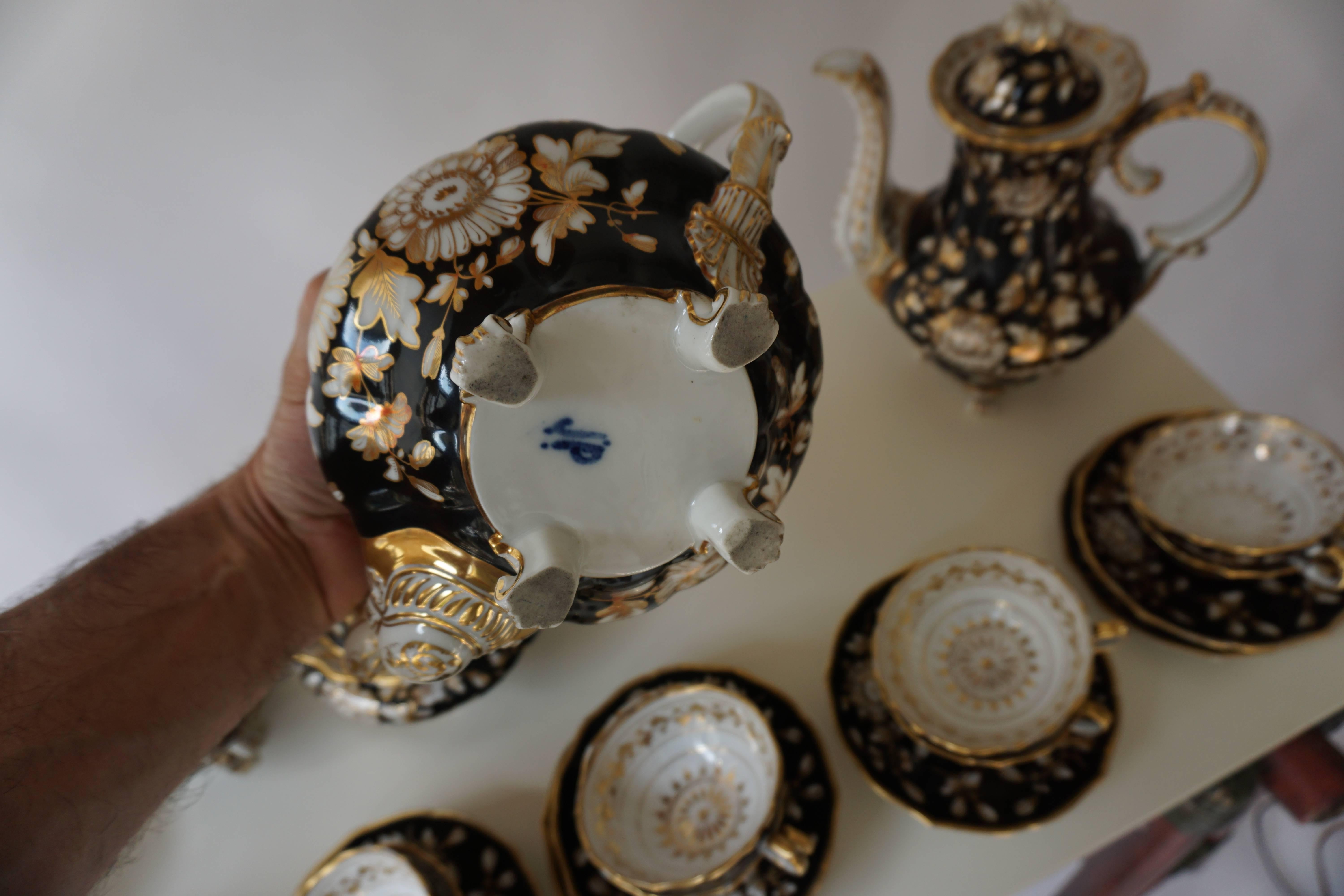 Jacob Petit Paris Gilded Porcelain Tea Service for 12 5