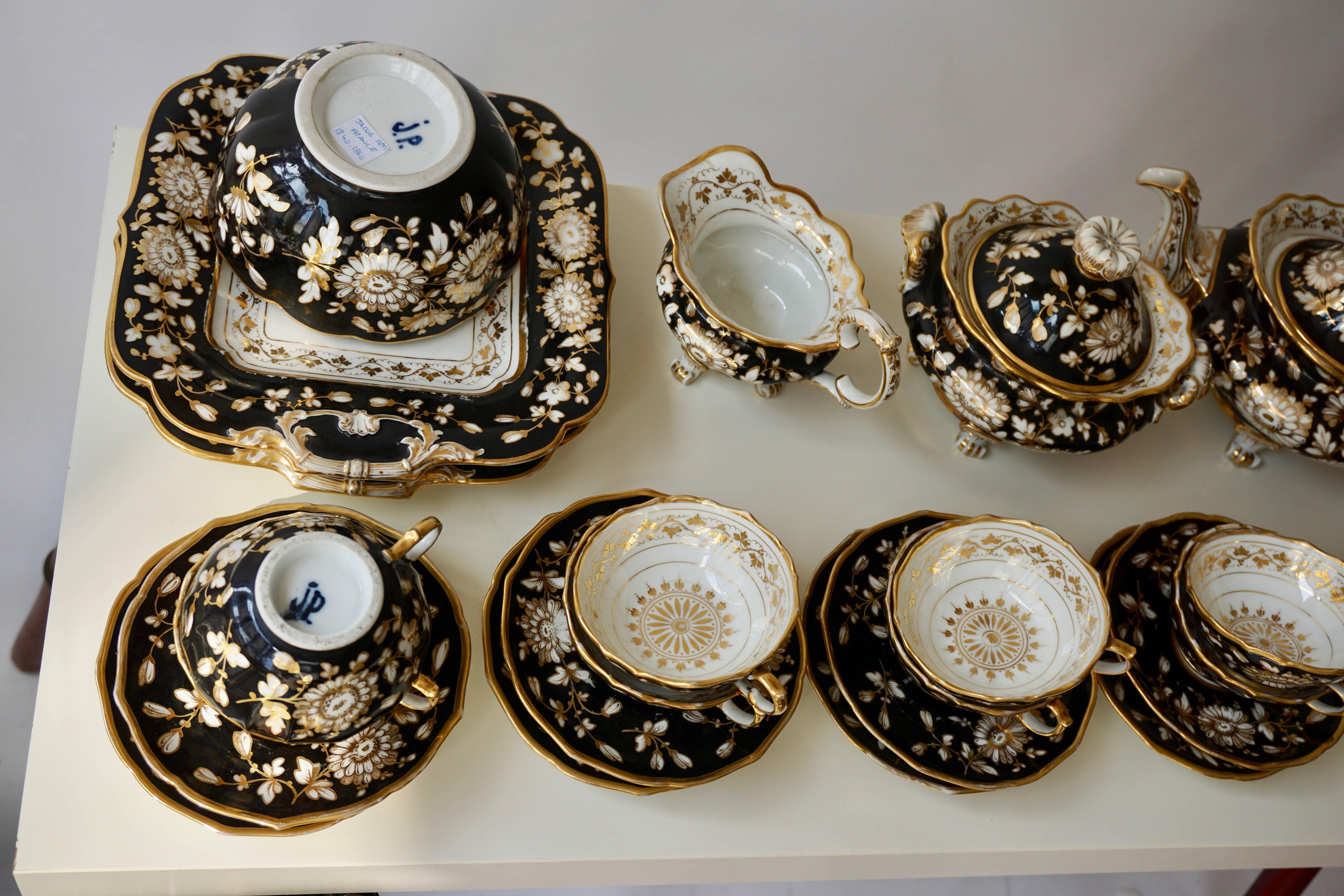 Jacob Petit Paris Gilded Porcelain Tea Service for 12 6