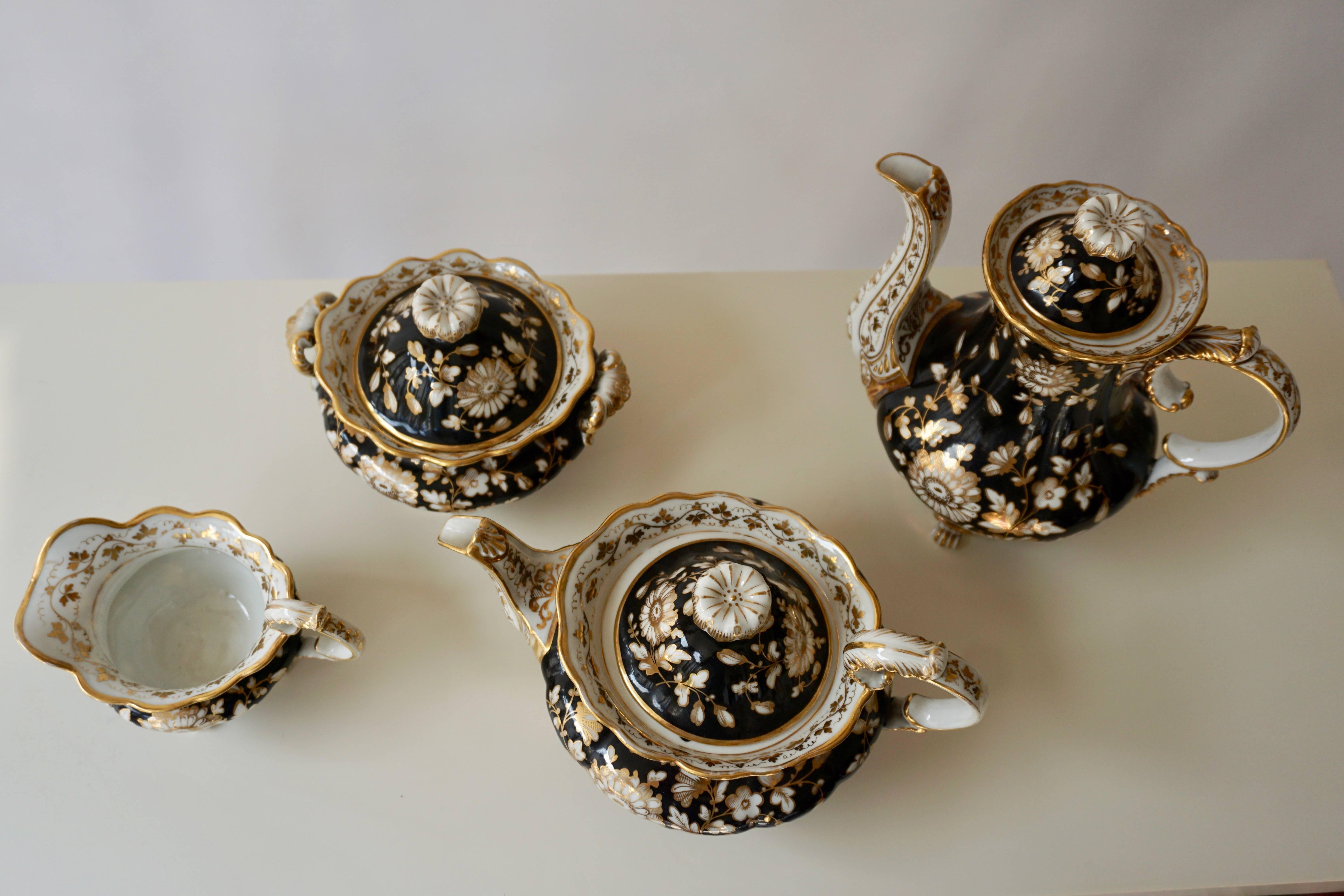 Jacob Petit Paris Gilded Porcelain Tea Service for 12 2