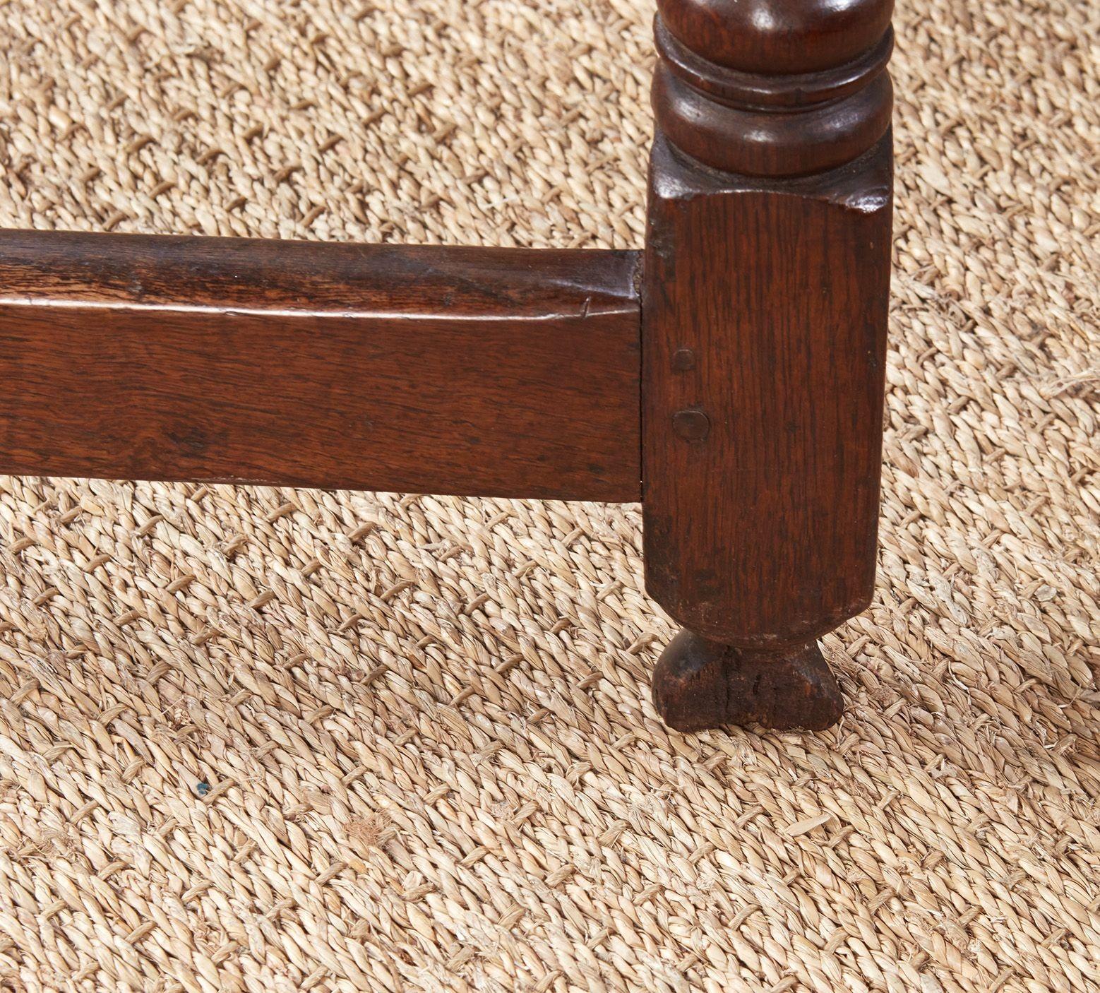 Jacobean Bobbin Leg Drop Leaf Tisch im Angebot 7
