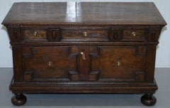 Jacobean circa 1600 James VI Solid Wood Hand-Carved Trunk Chest Blanket Box
