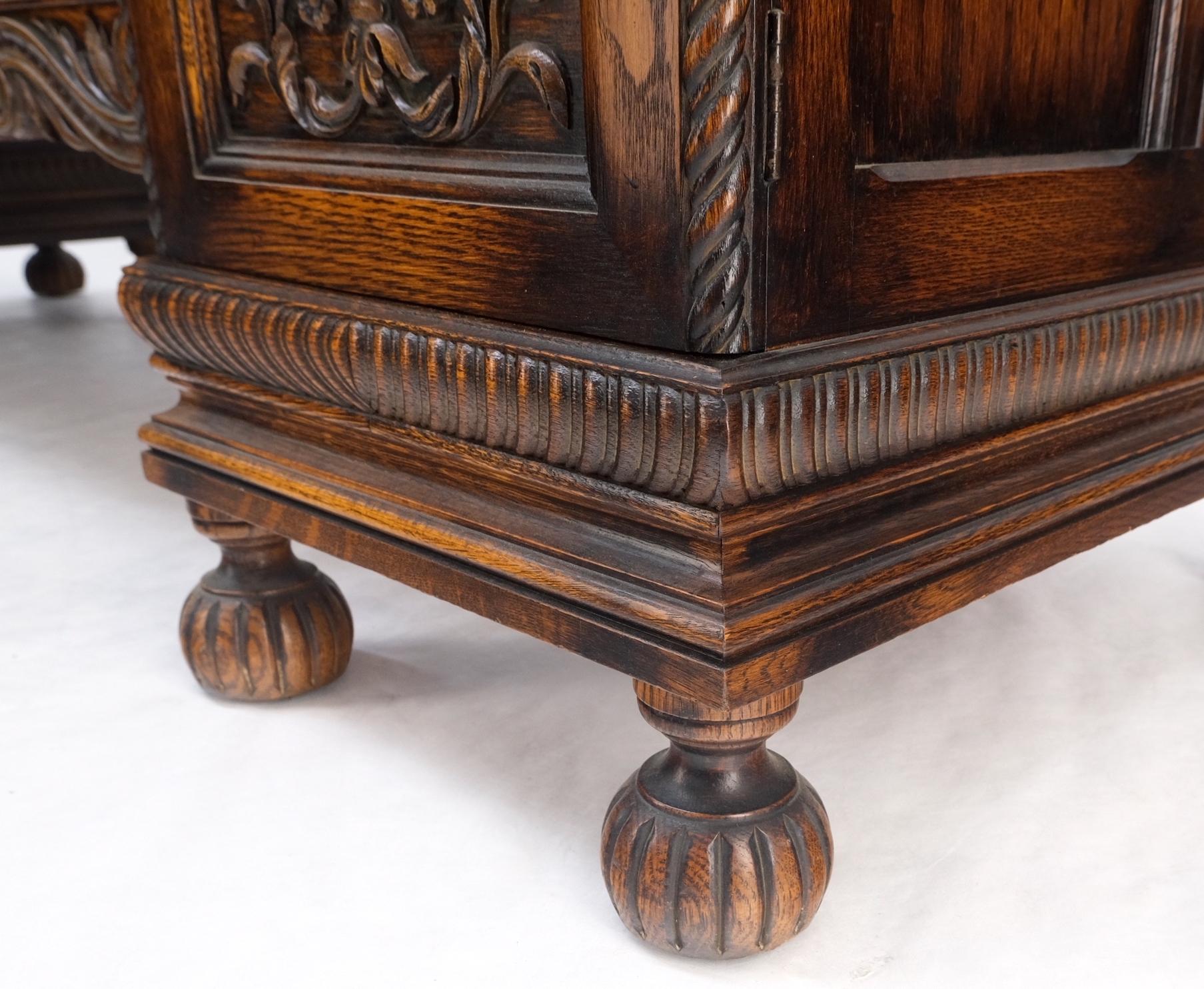 Jacobean Fine Carved Oak Sideboard Credenza Buffet Cabinet Mint For Sale 3