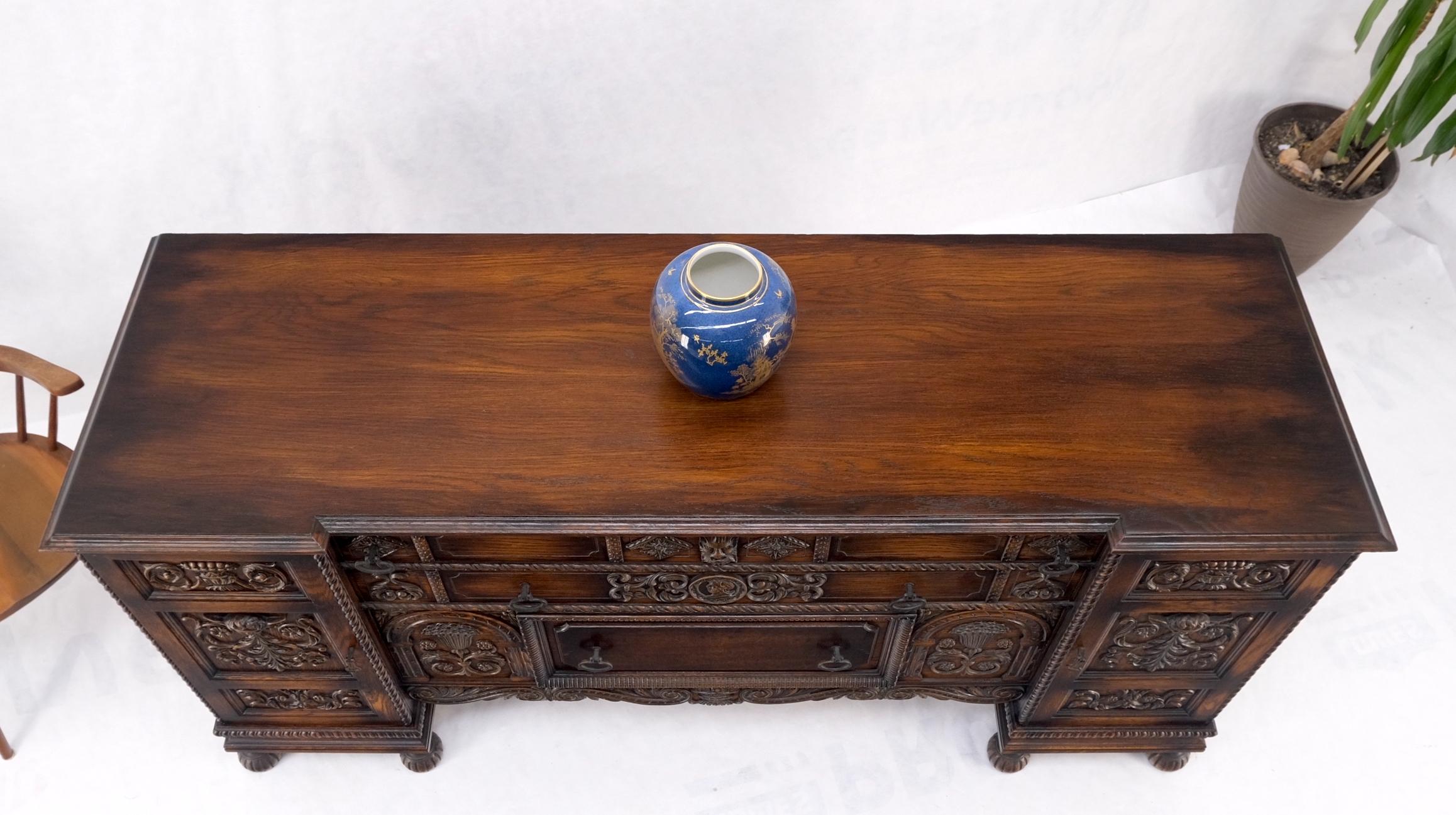 Jacobean Fine Carved Oak Sideboard Credenza Buffet Cabinet Mint For Sale 7