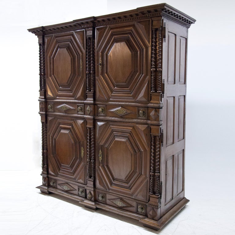 Jacobean Oak England, 17th Century For Sale at 1stdibs