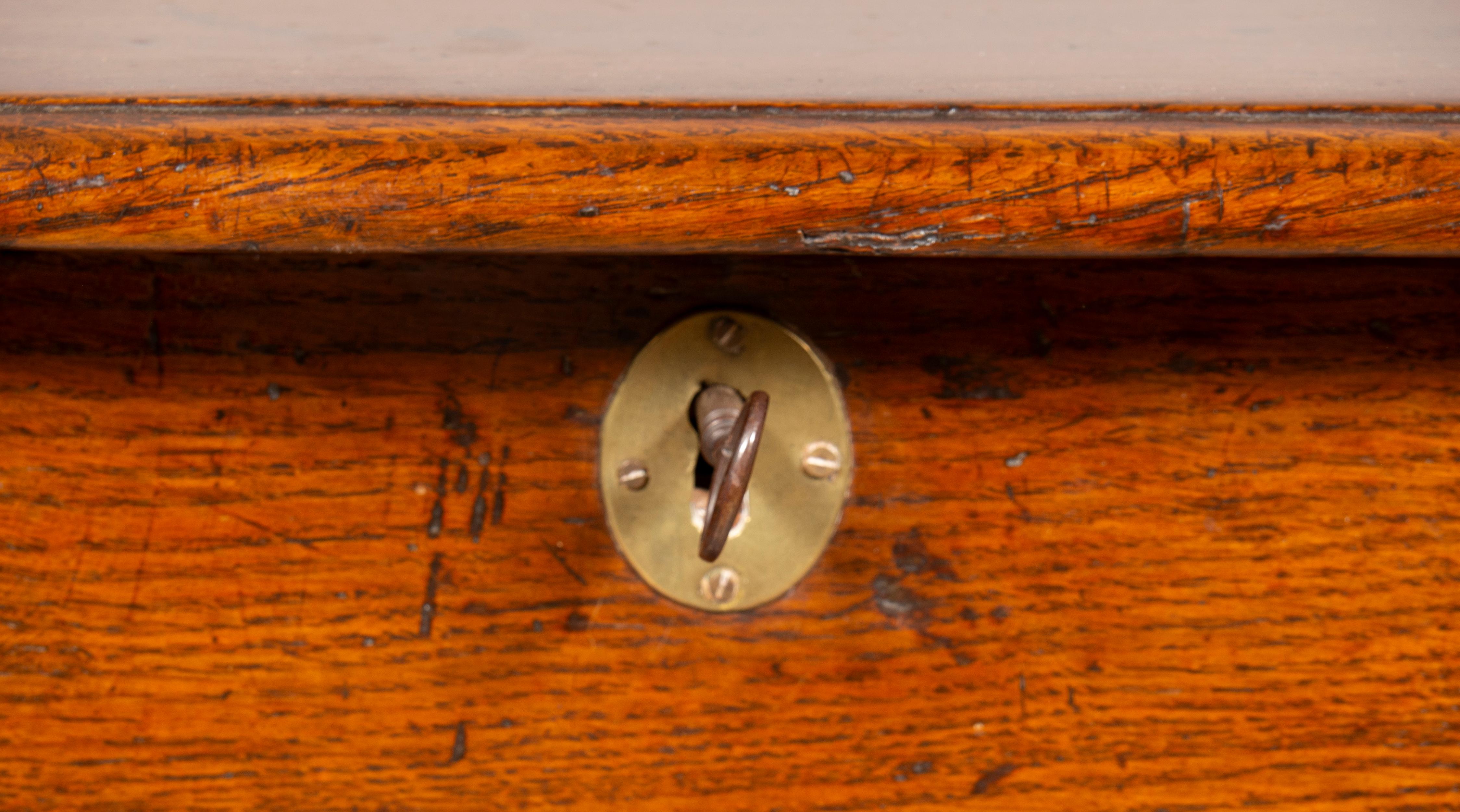Jacobean Oak Tavern Table For Sale 6