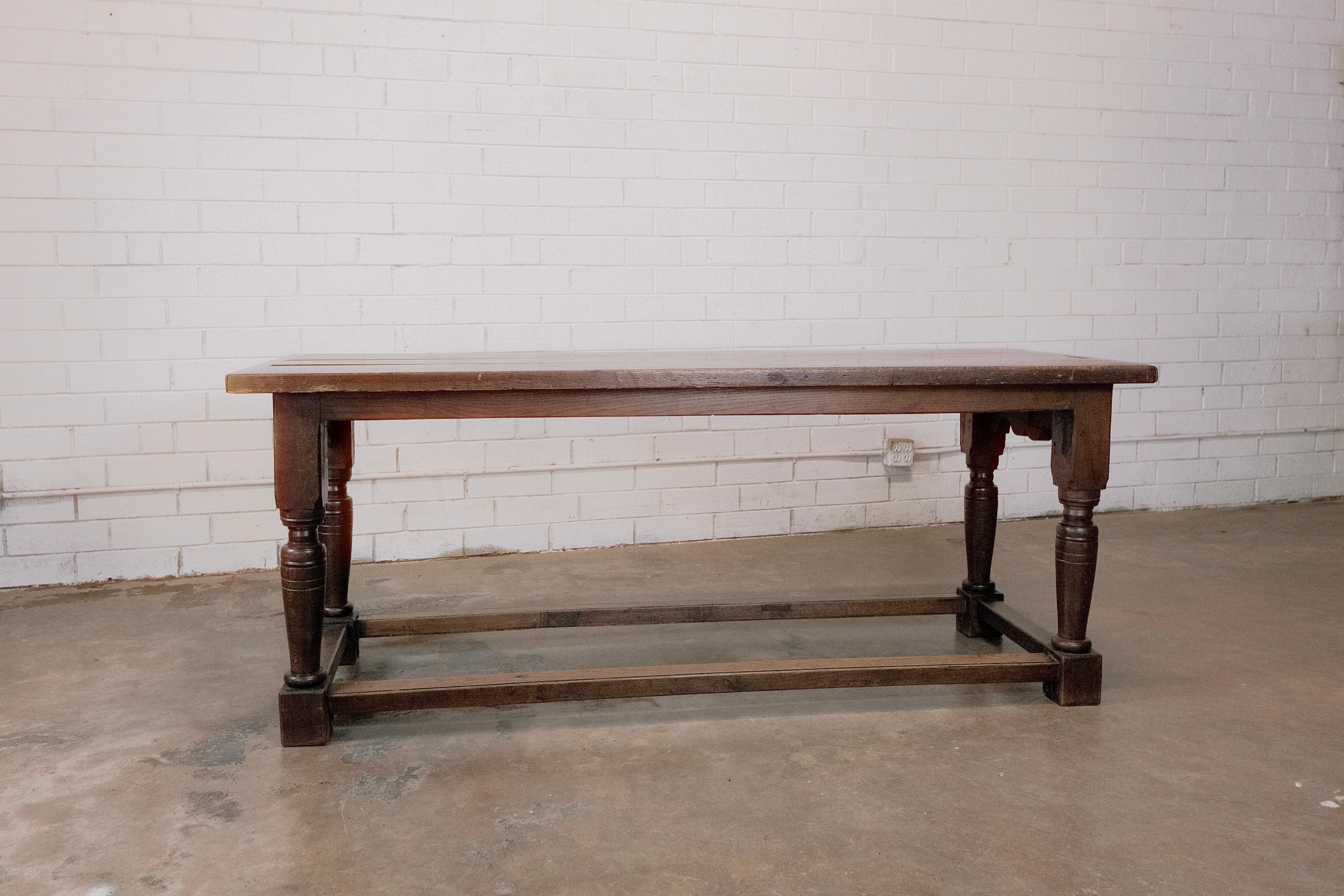Jacobean Period Oak Refectory Table In Good Condition For Sale In High Point, NC