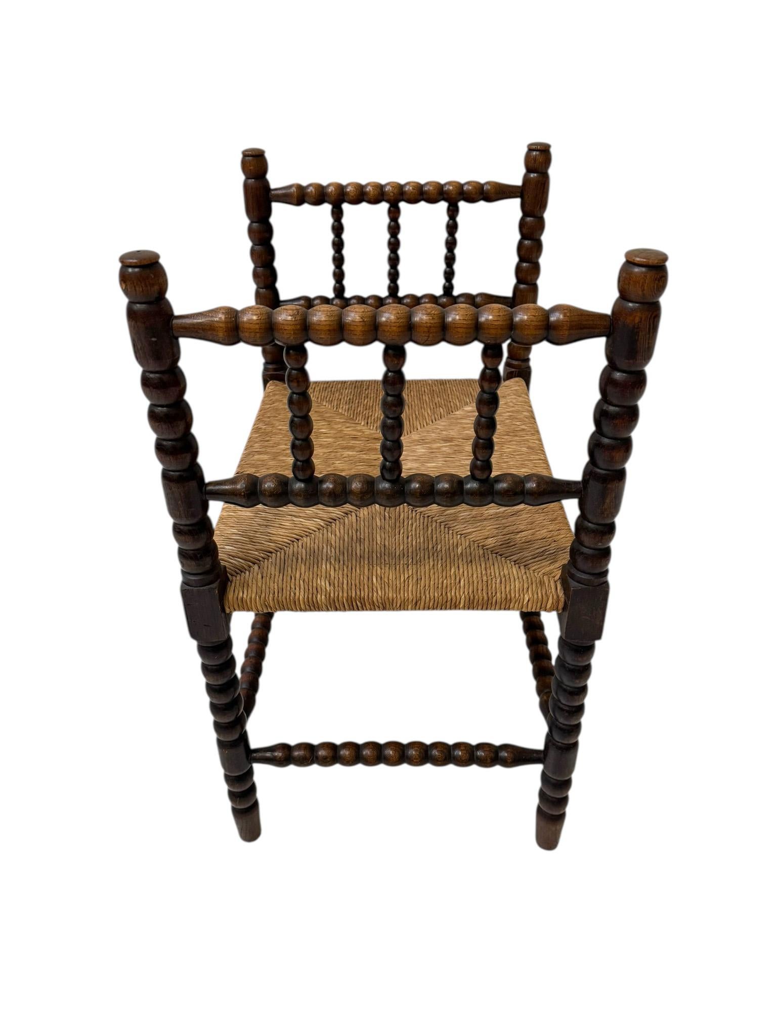 Jacobean Style Bobbin Stool, 1900s In Good Condition For Sale In Amsterdam, NL
