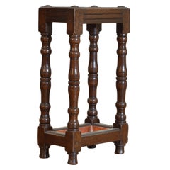 Stand de bâtonnets en chêne anglais de style Jacobean avec revêtement en cuivre
