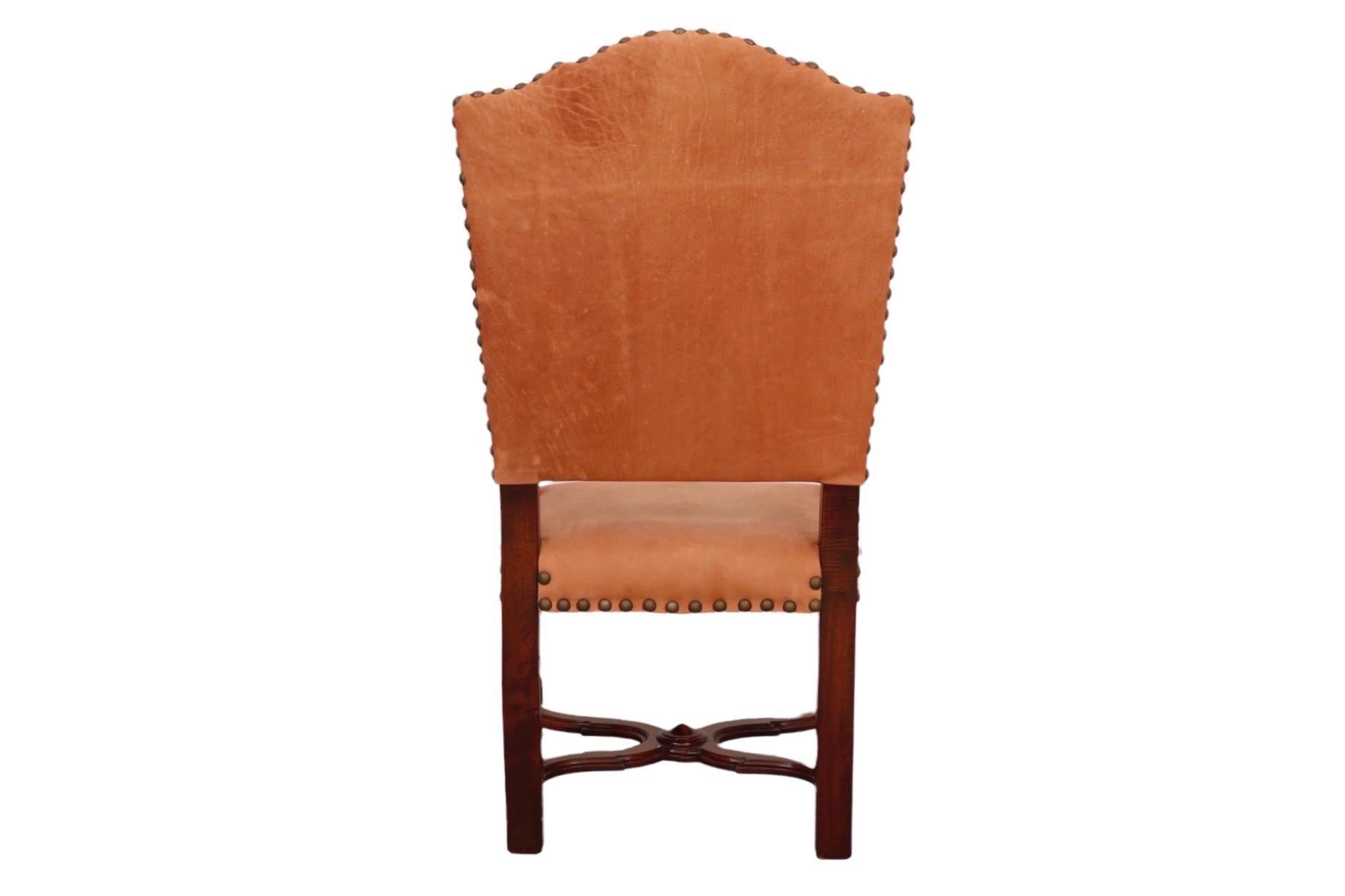 Sillón de Caoba y Cuero de Estilo Jacobeo en Bueno estado para la venta en Bradenton, FL
