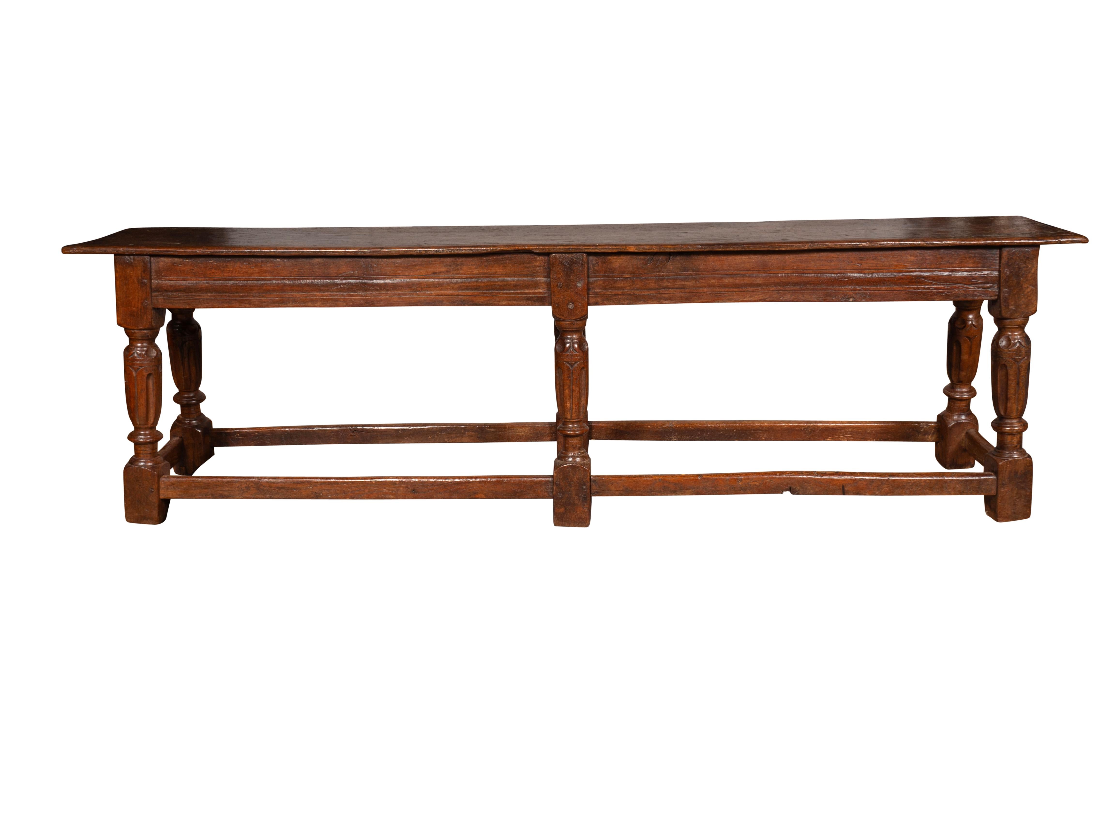 Jacobean Style Oak Bench In Good Condition For Sale In Essex, MA