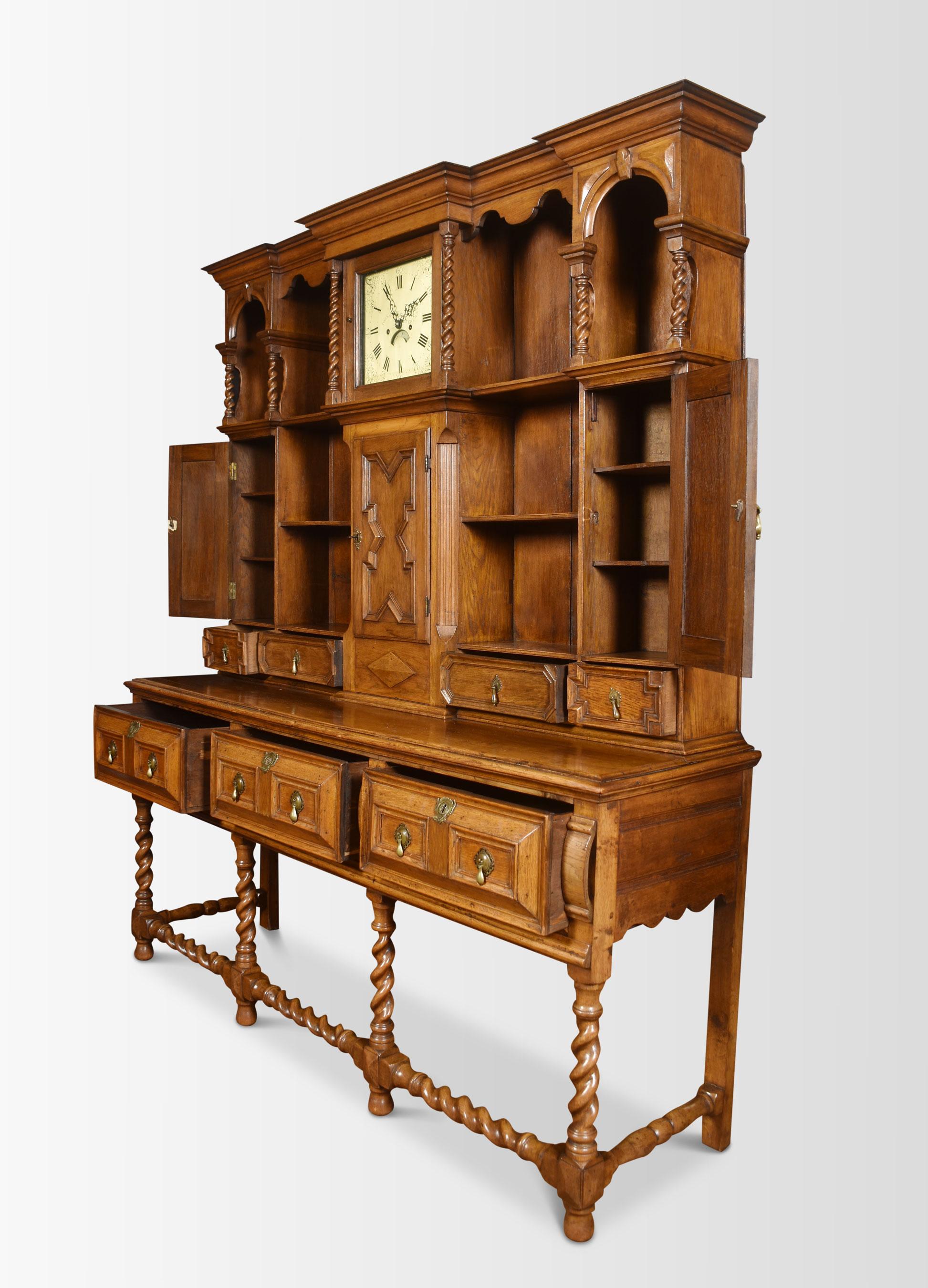 XIX secolo Comò in stile giacobiano di Oak in vendita