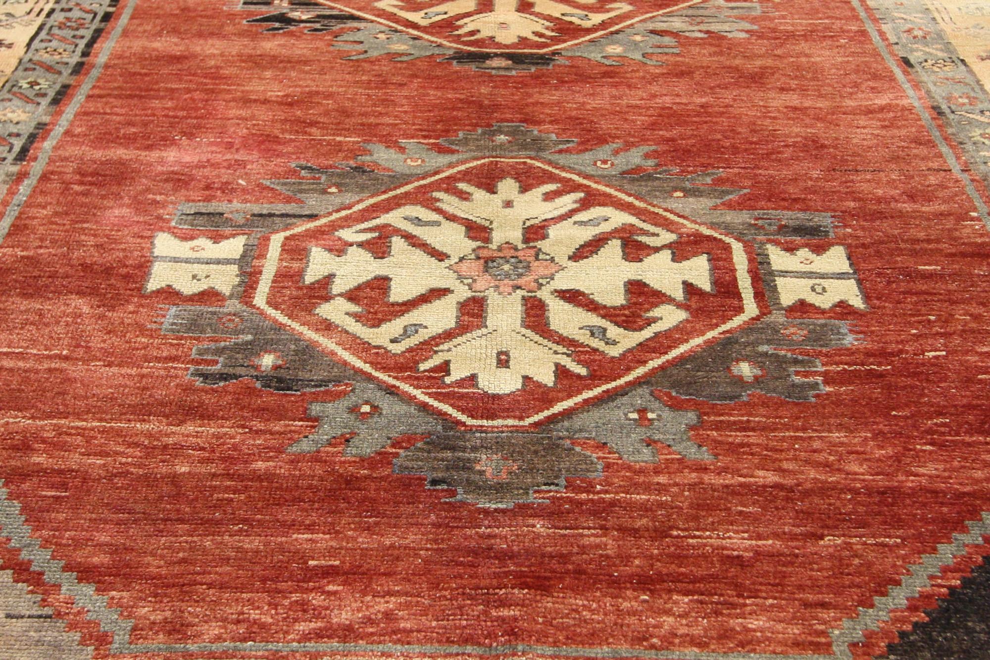 20th Century 1970's Turkish Oushak Rug with Traditional Style For Sale