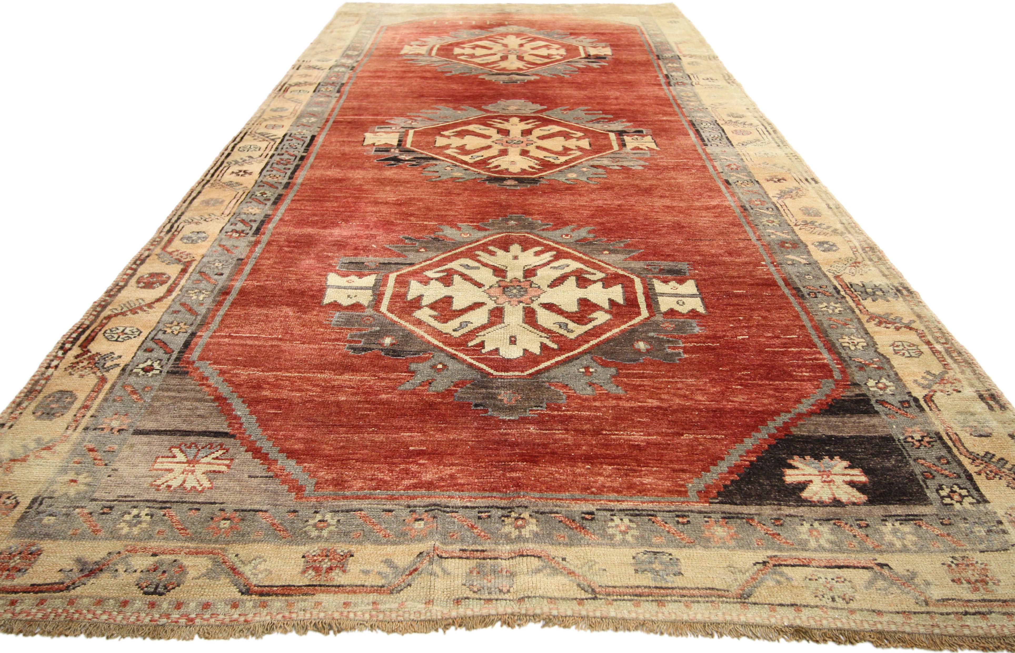 Jacobean Style Vintage Turkish Oushak Gallery Rug, Wide Hallway Runner In Good Condition For Sale In Dallas, TX