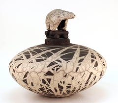 Récipient en céramique Raku de Jacobson avec couvercle sculptural