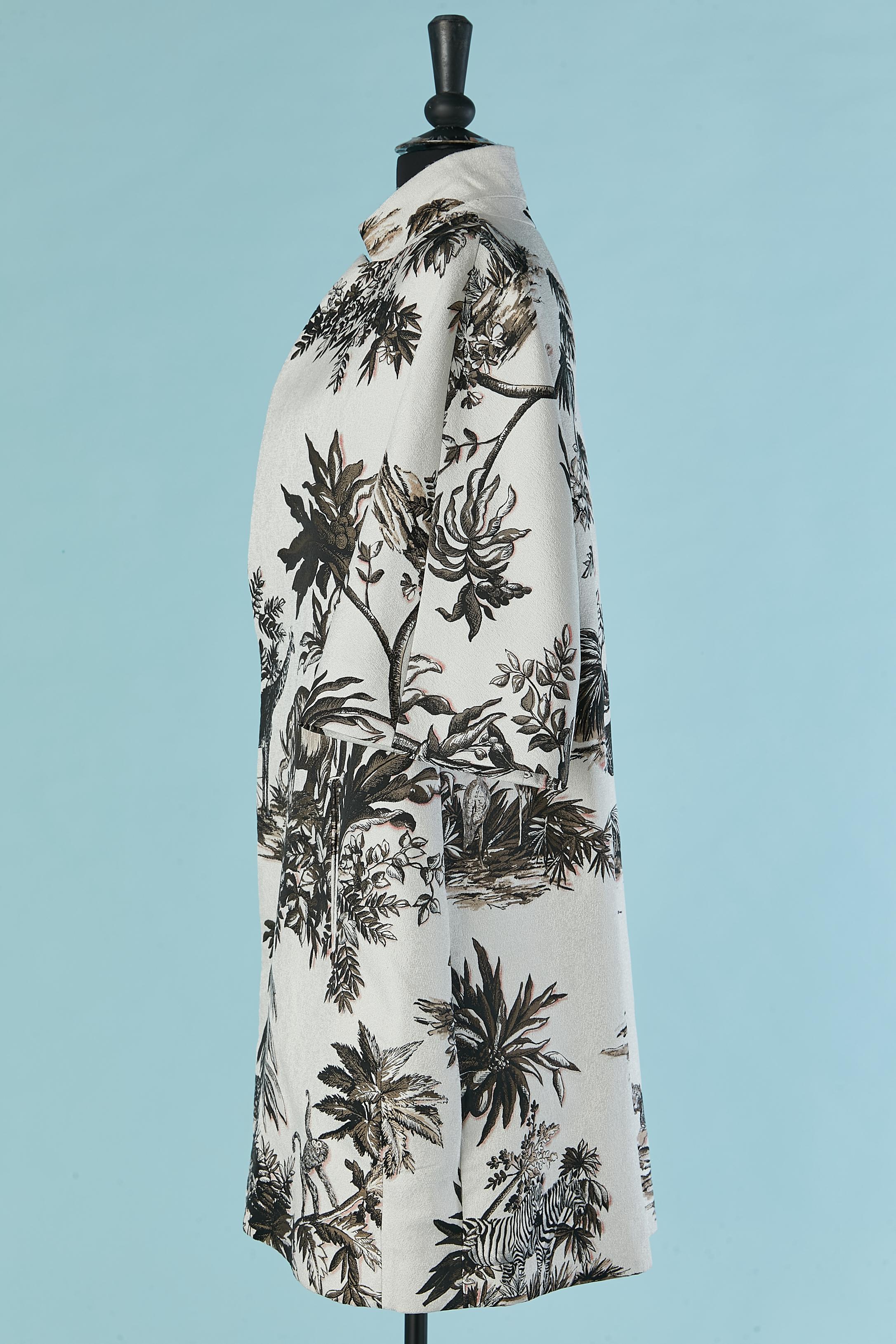 Donna Cappotto brocard in jacquard con motivi animali e vegetali su ALBINO in vendita