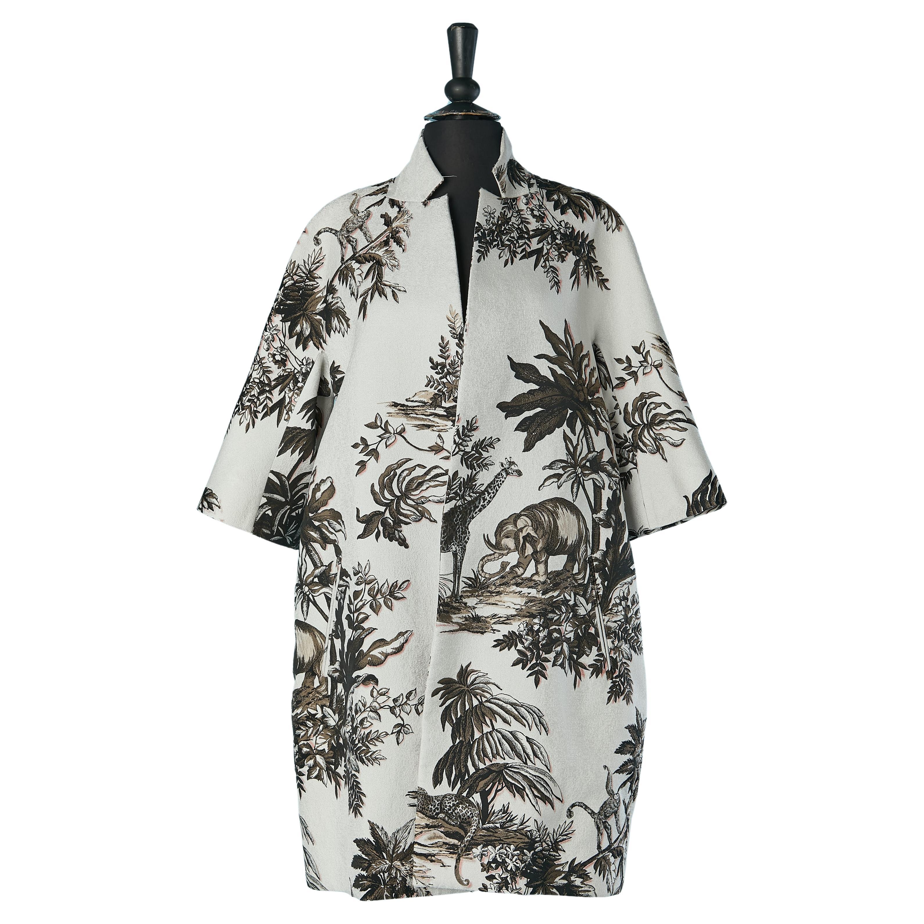 Cappotto brocard in jacquard con motivi animali e vegetali su ALBINO in vendita
