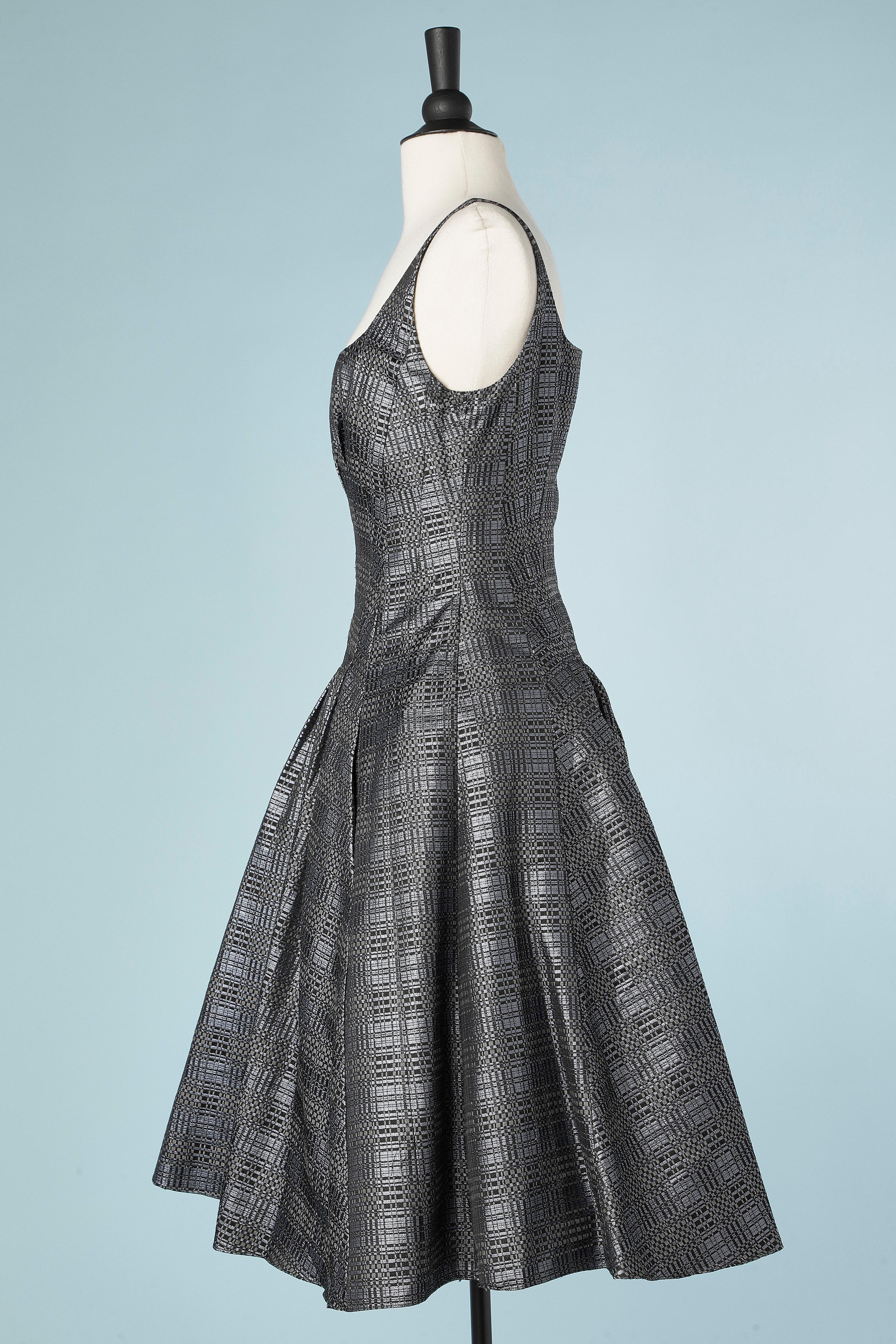 Jacquard cocktail dress with tulle and taffetas petticoat Bill Blass New -York For Sale 1