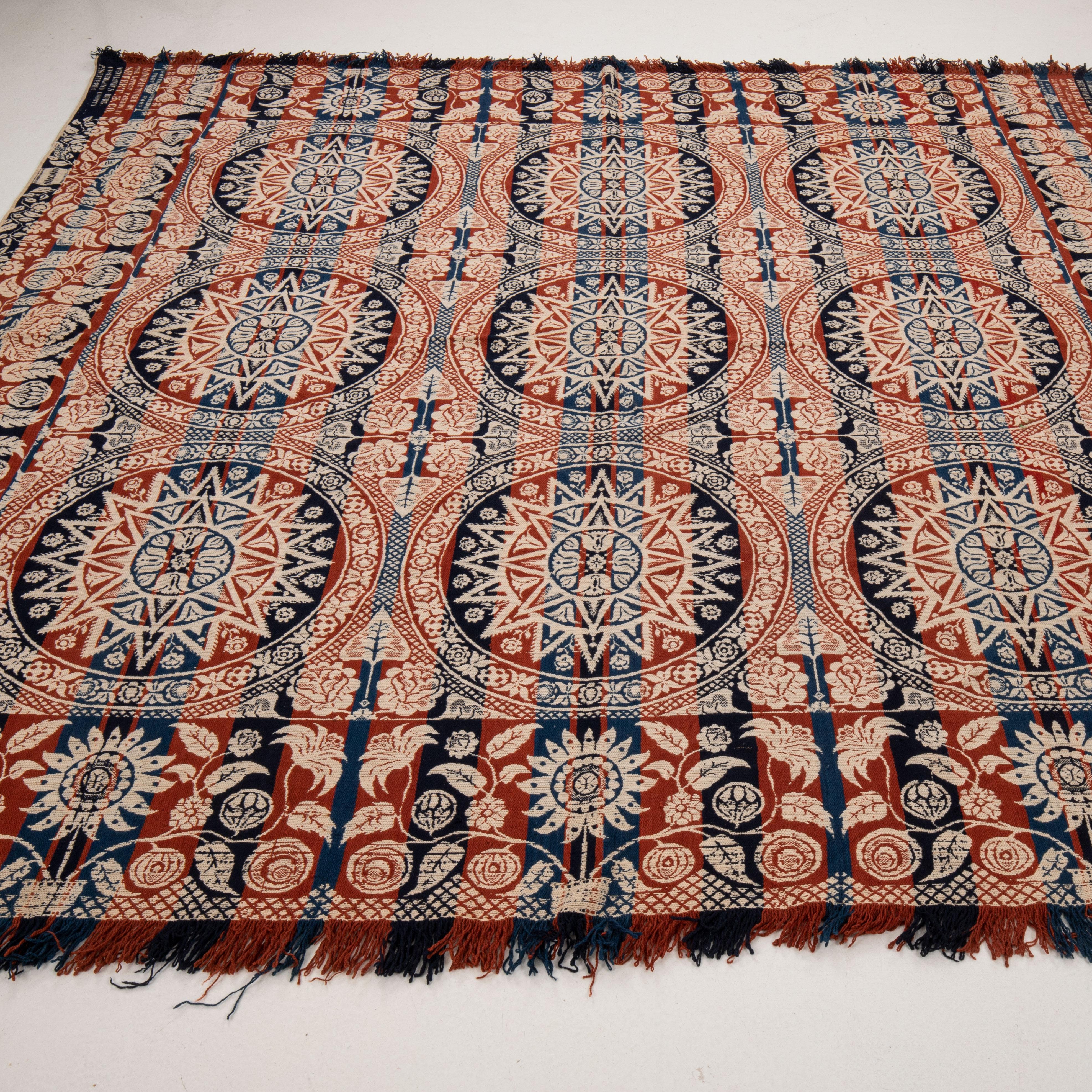 Jacquard Woven American Coverlet 19th C. In Good Condition For Sale In Istanbul, TR