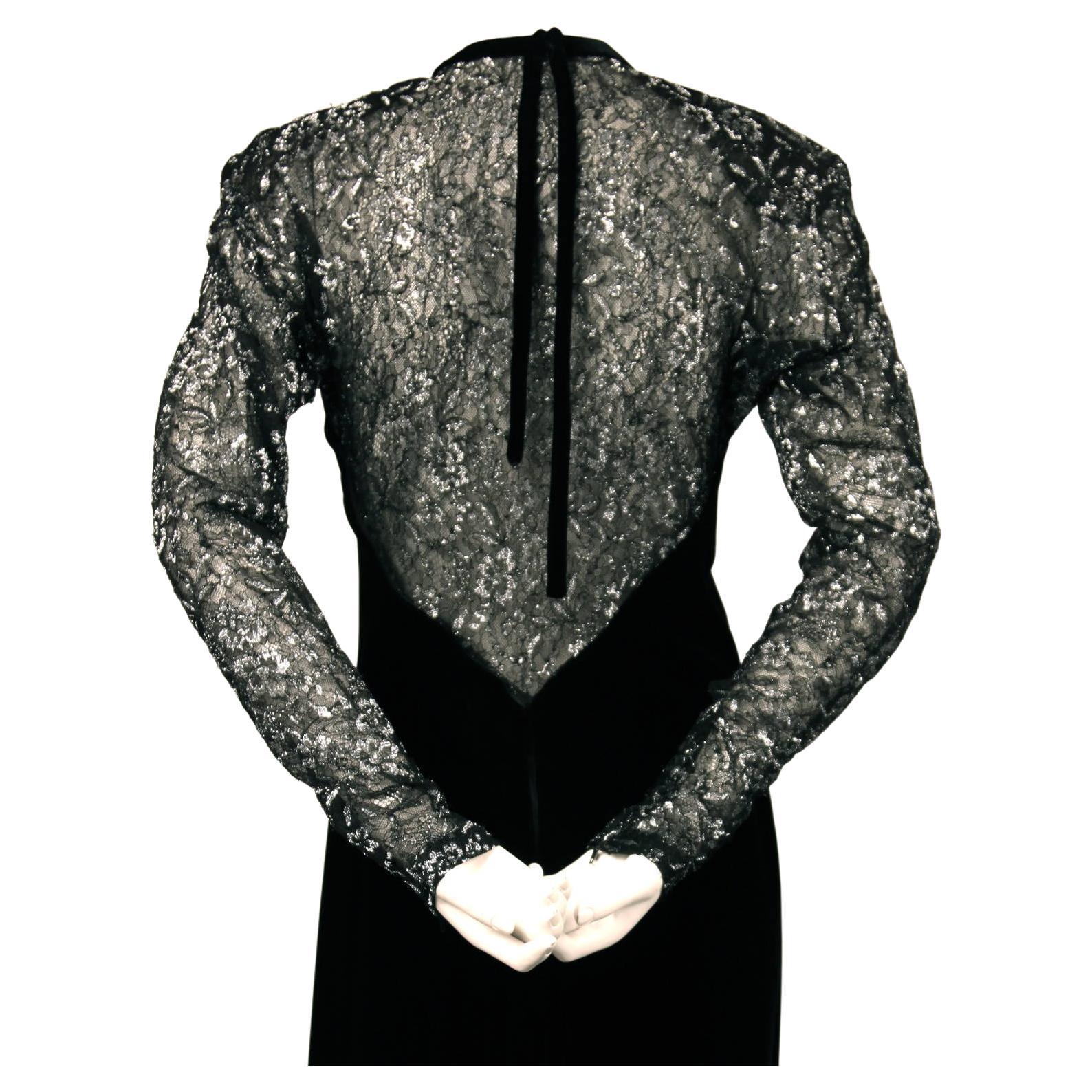 Jacqueline De Ribes black velvet gown with sheer lace panels For Sale 2