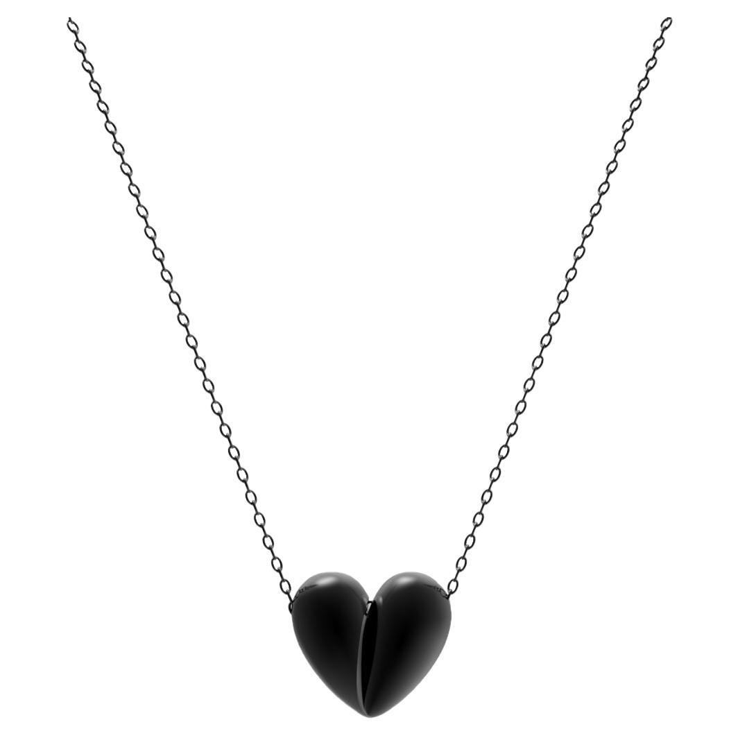 Petit pendentif « Black Love » de Jacqueline Rabun en argent sterling oxydé en vente