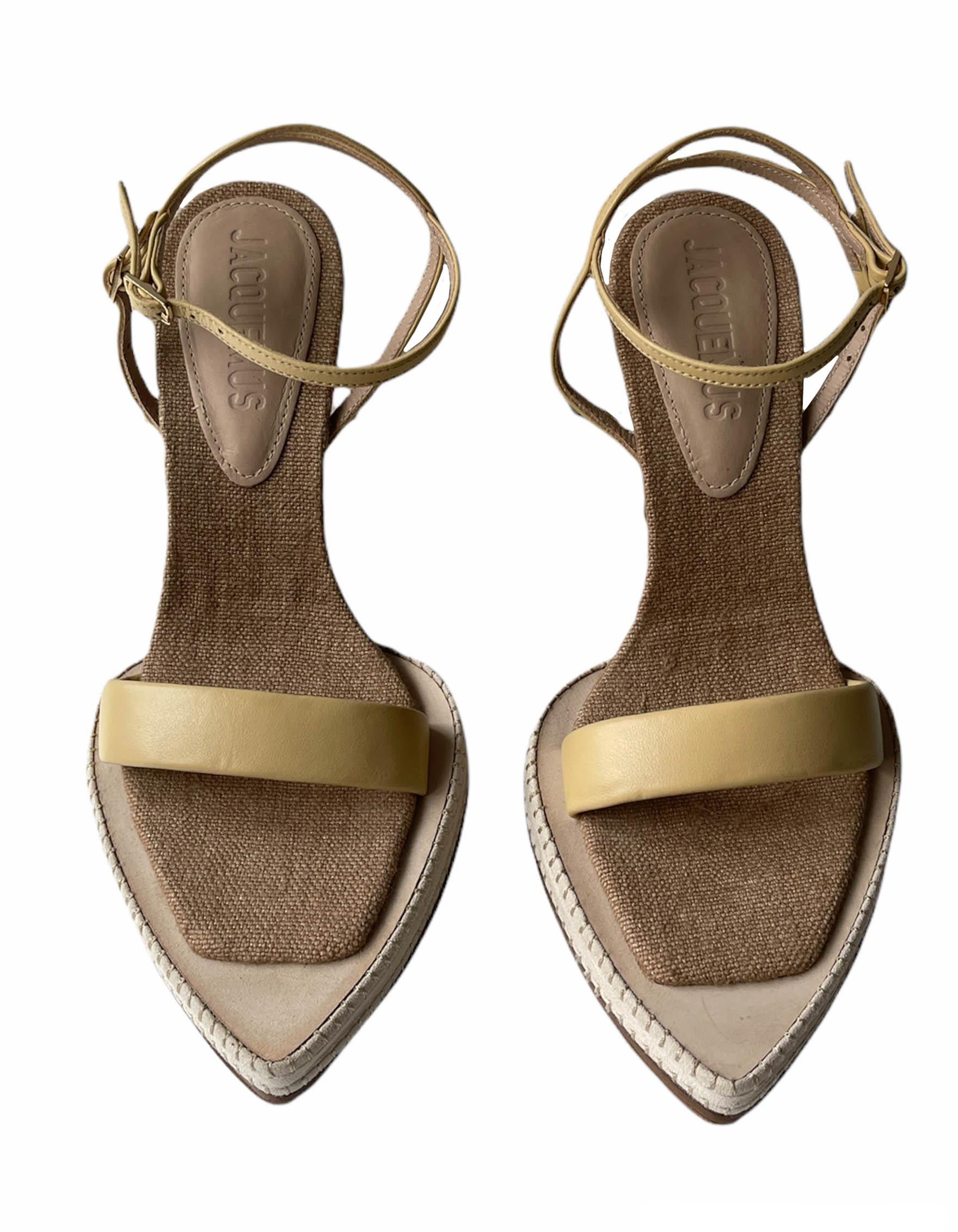 Jacquemus Les Novio 95 Sandalen aus Leder in Beige Gr. 36 rt. $750 im Zustand „Hervorragend“ im Angebot in New York, NY