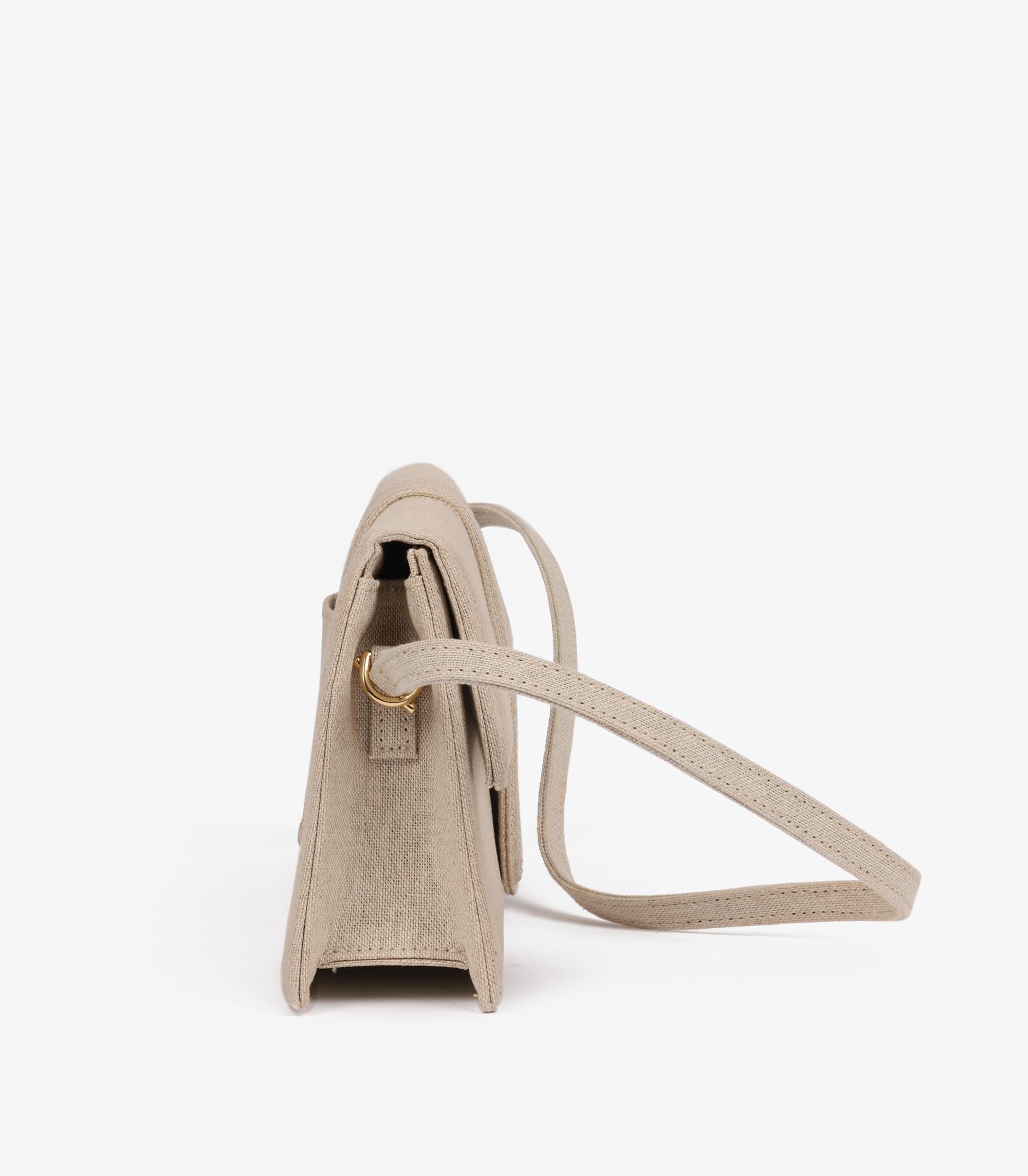 Le Bambino long en lin beige Jacquemus Bon état - En vente à Bishop's Stortford, Hertfordshire