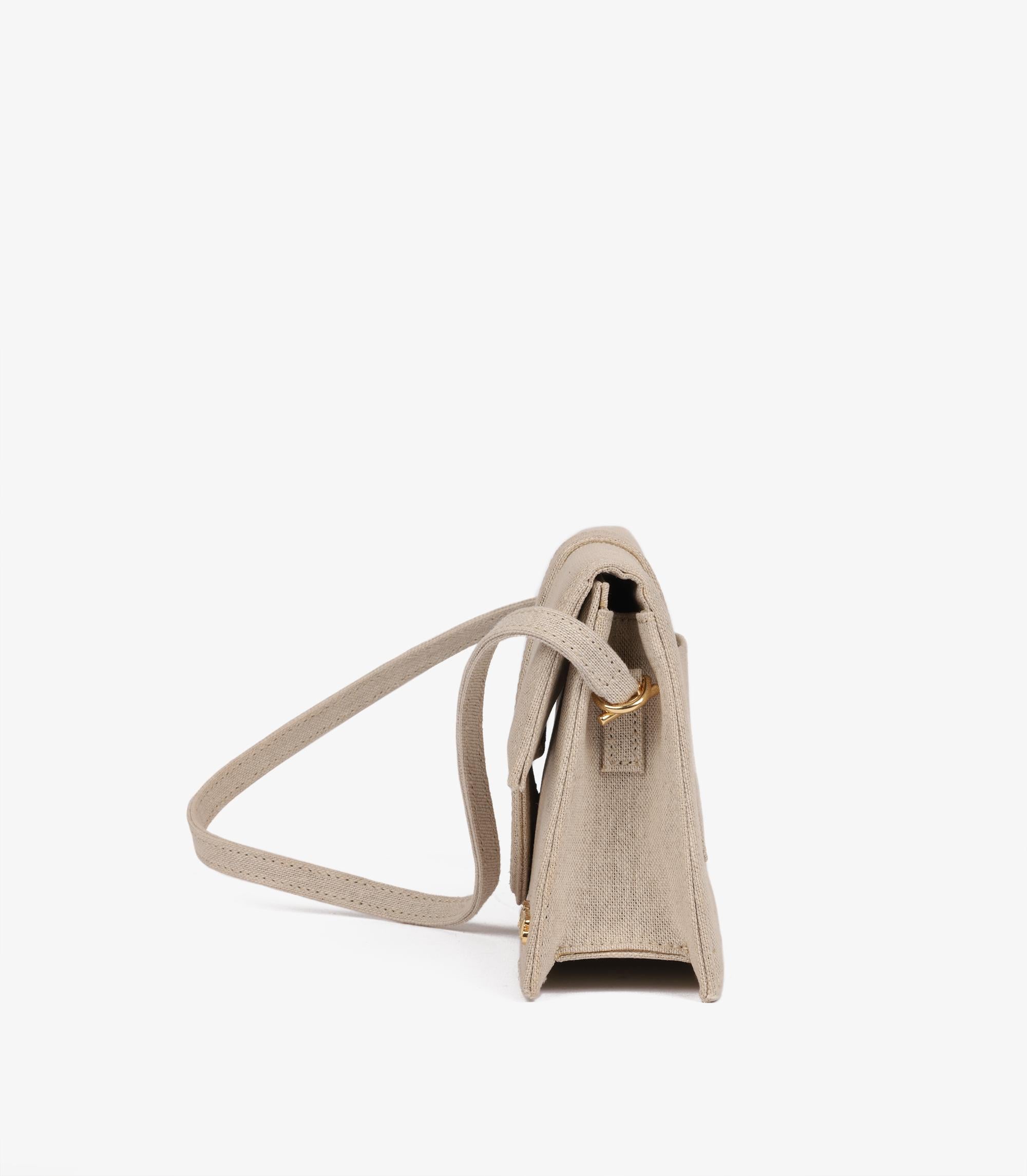 Le Bambino long en lin beige Jacquemus en vente 1