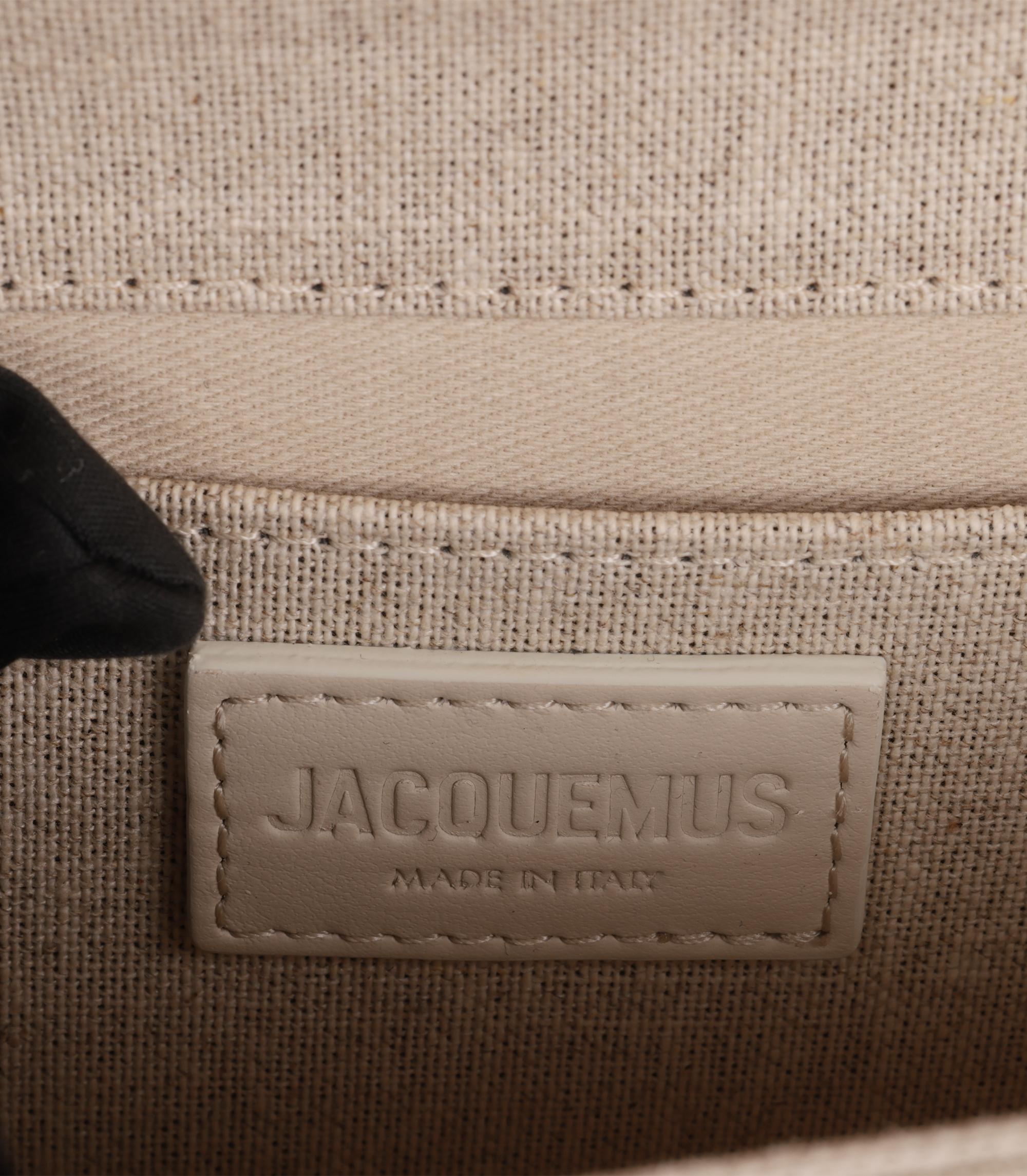 Le Bambino long en lin beige Jacquemus en vente 4