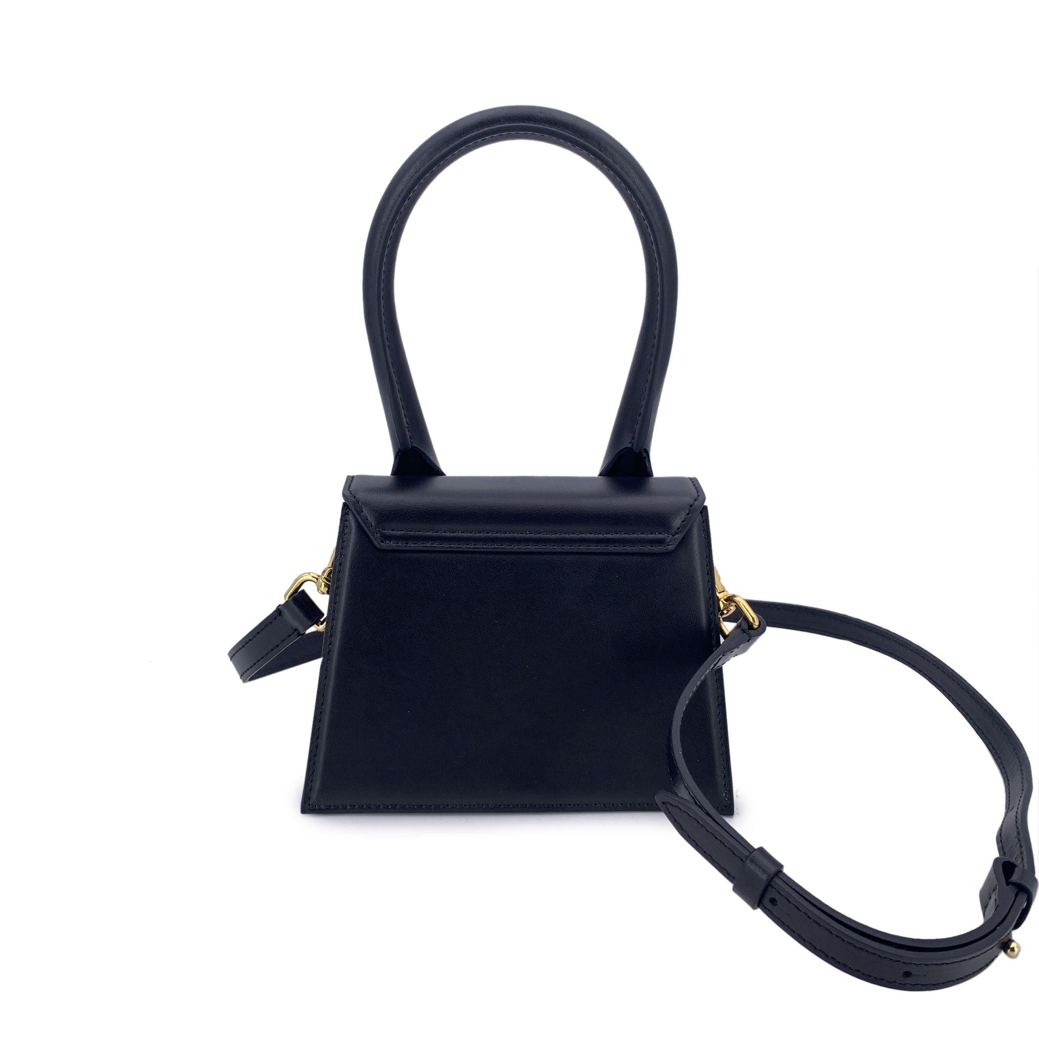 Jacquemus Black Leather Le Chiquito Small Structured Bag with Strap In Excellent Condition For Sale In Rome, Rome