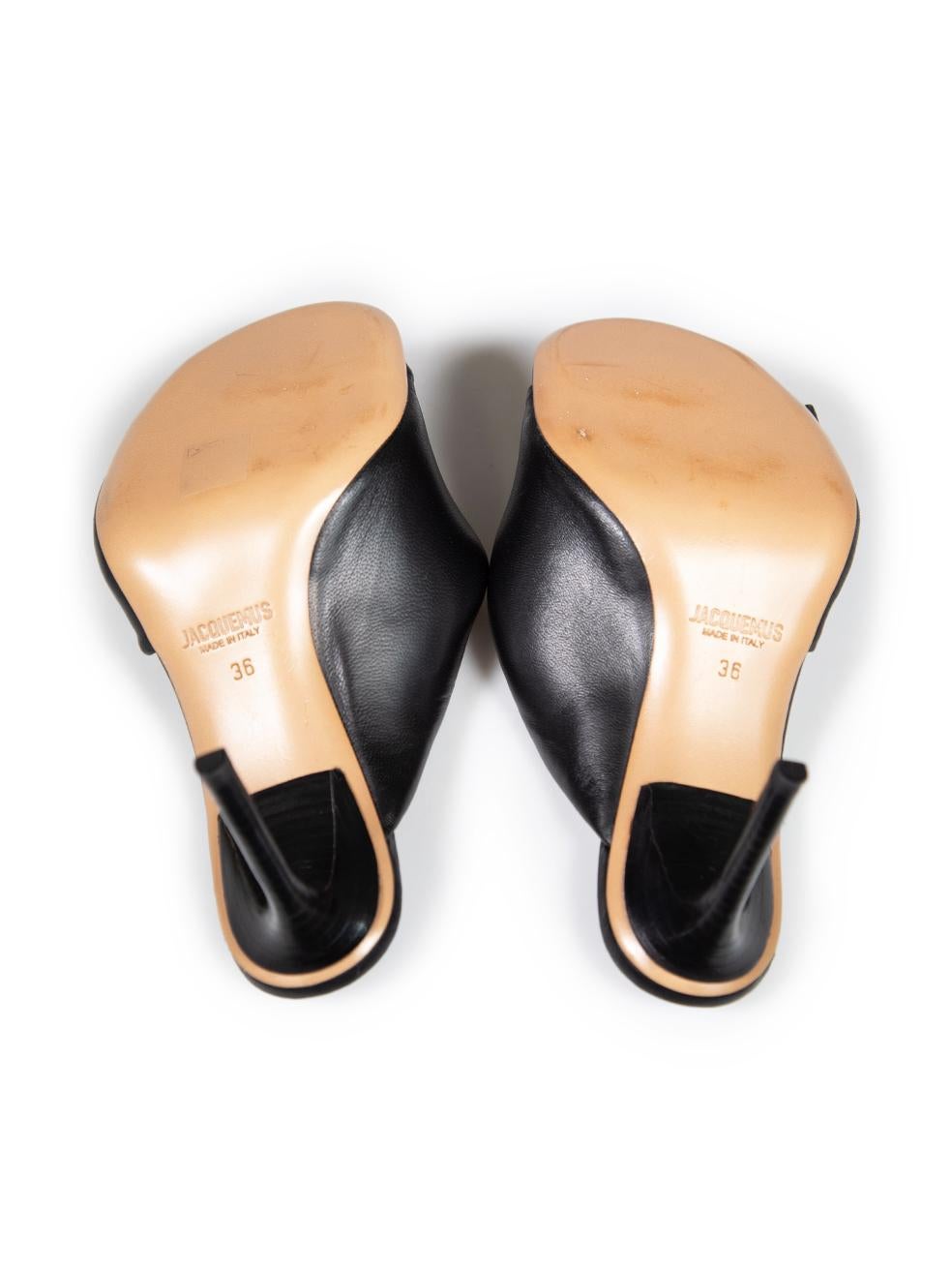 Women's Jacquemus Black Leather Twist Accent Mules Size IT 36 For Sale