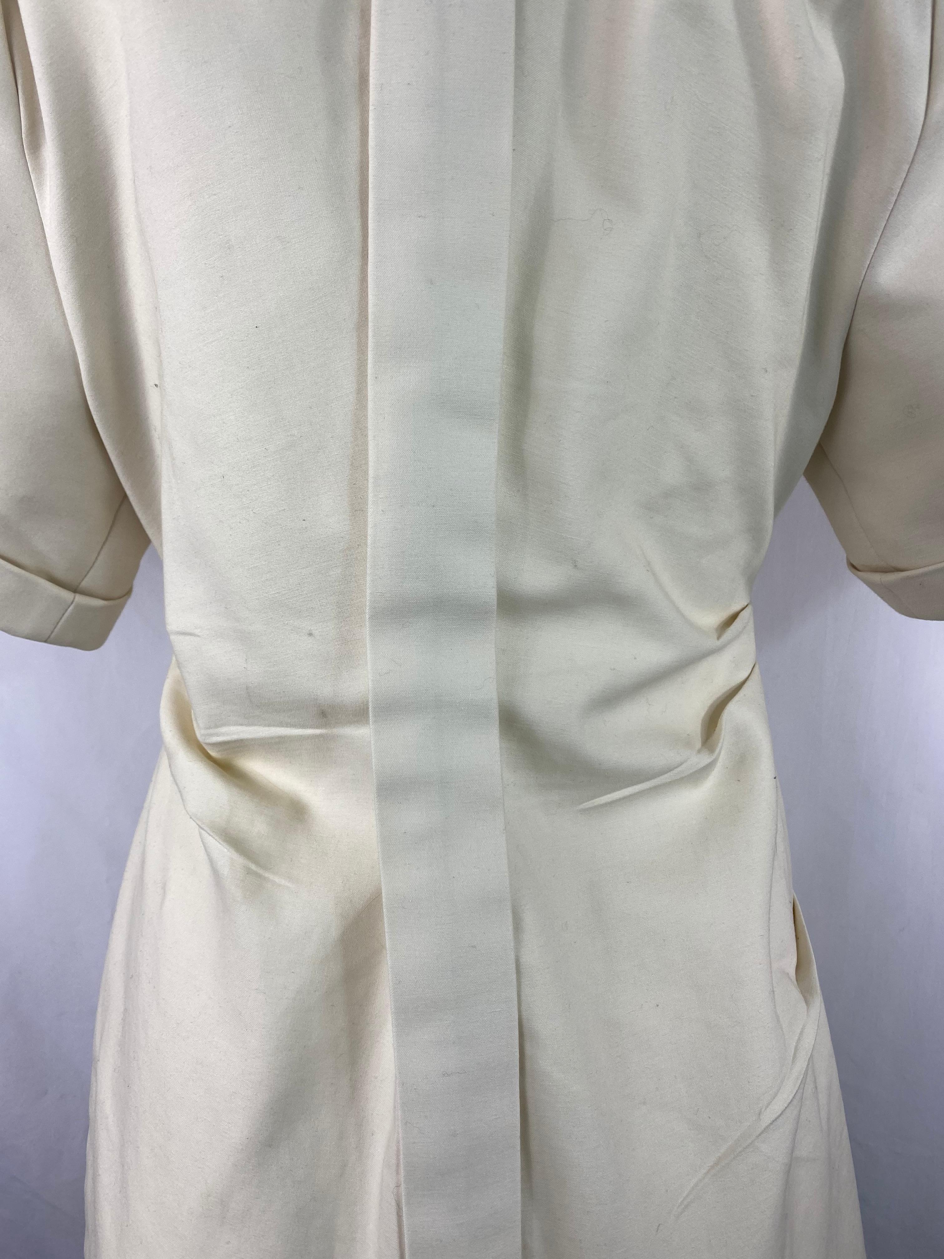 Gray Jacquemus Cream, Ivory Cotton Shirt Top, Size 40 For Sale