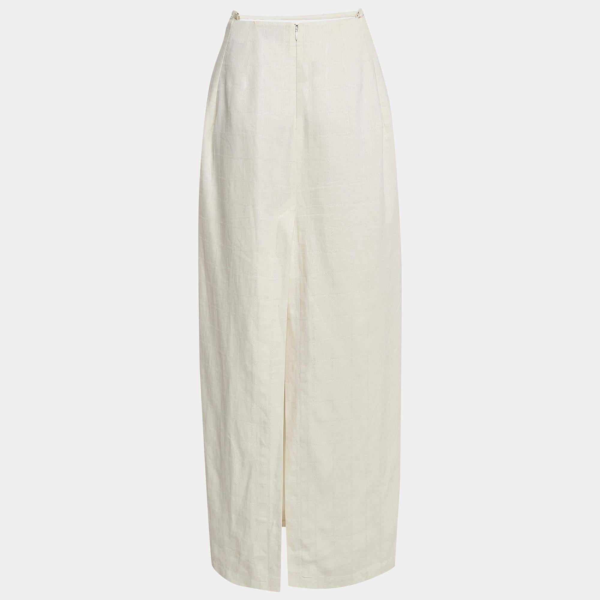 This elegant skirt is worth adding to your closet Crafted from fine materials  it is exquisitely designed into a flattering shape.