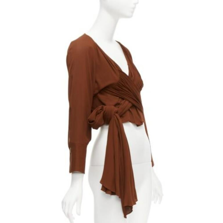Brown JACQUEMUS La Bomba brown viscose silky tie wrap crop shirt FR38 M For Sale
