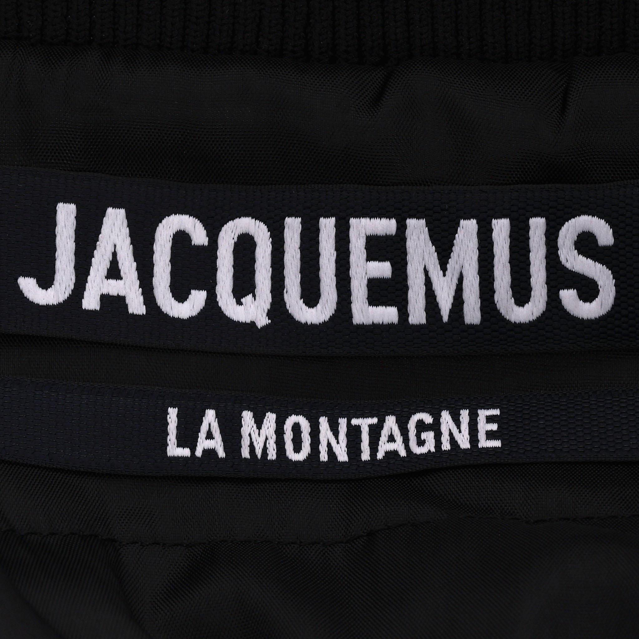 Women's Jacquemus La Montage Cut-Out Detail Cropped Puffer Jacket For Sale