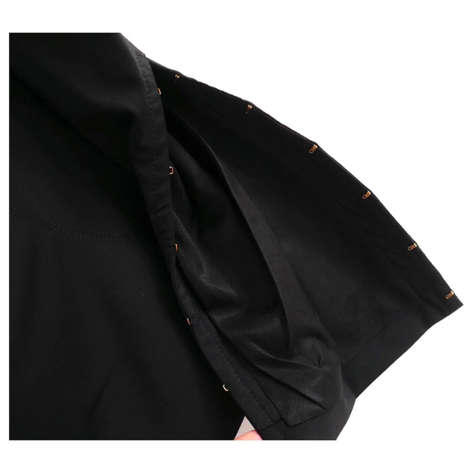 Jacquemus La Montagne Black Open Back Jacket For Sale 1