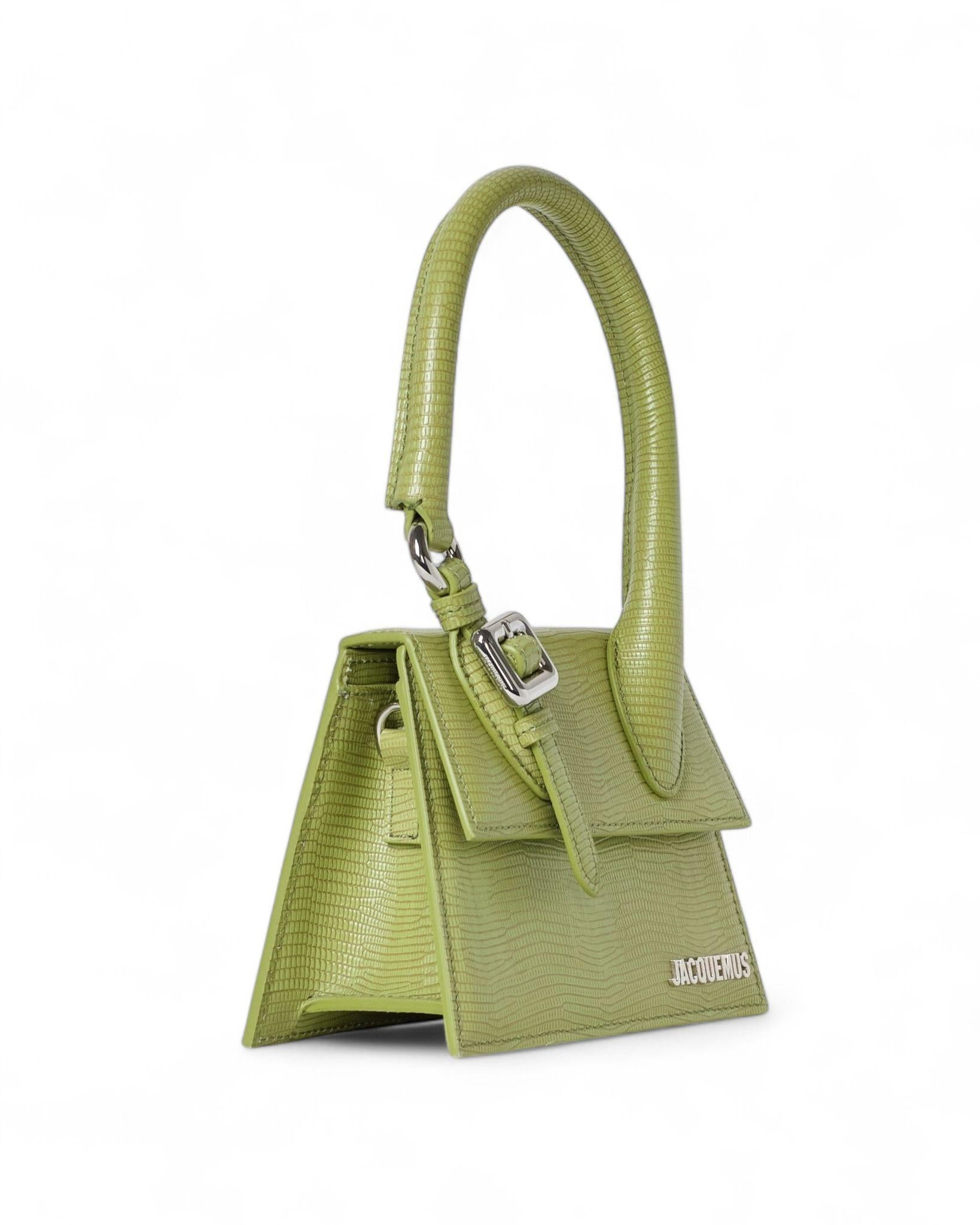 Jacquemus Le Chiquito Moyen Boucle Python Vert en vente 9