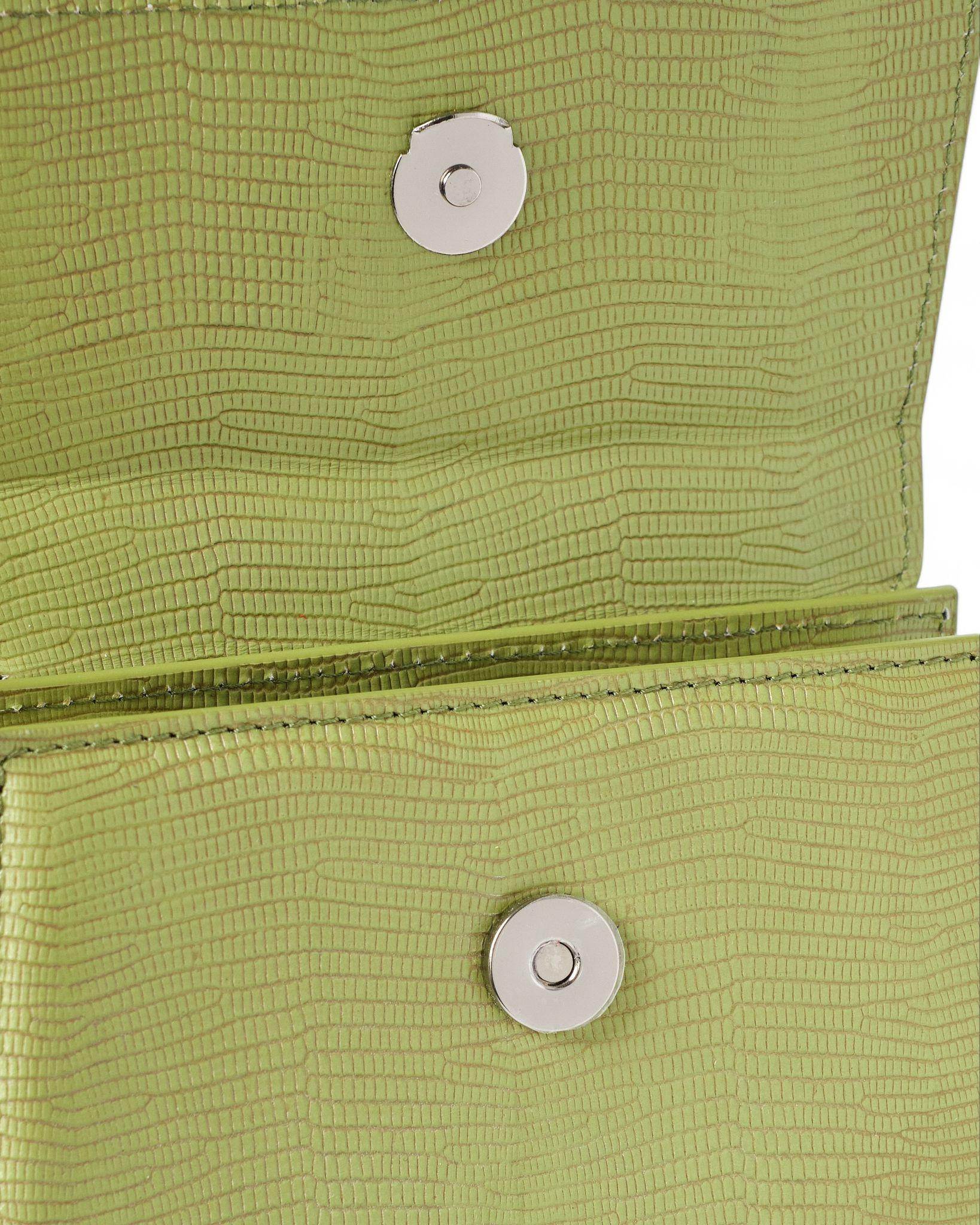 Jacquemus Le Chiquito Moyen Boucle Python Vert en vente 1