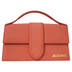 Jacquemus Le Grand Baby Nubuk Lehm
